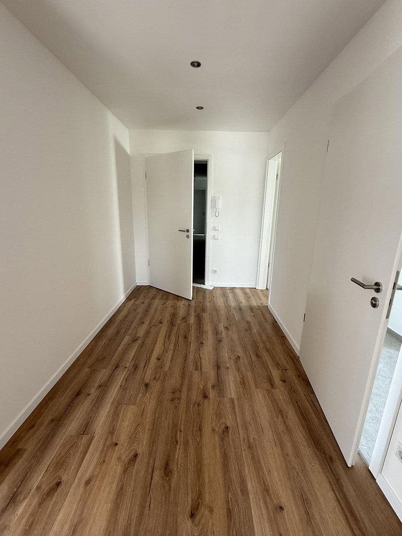3 bedroom flat to rent, 91 m², Schloß Holte-Stukenbrock, North Rhine-Westphalia 3 bedroom flat to rent, 91 m², Schloß Holte-Stukenbrock, North Rhine-Westphalia