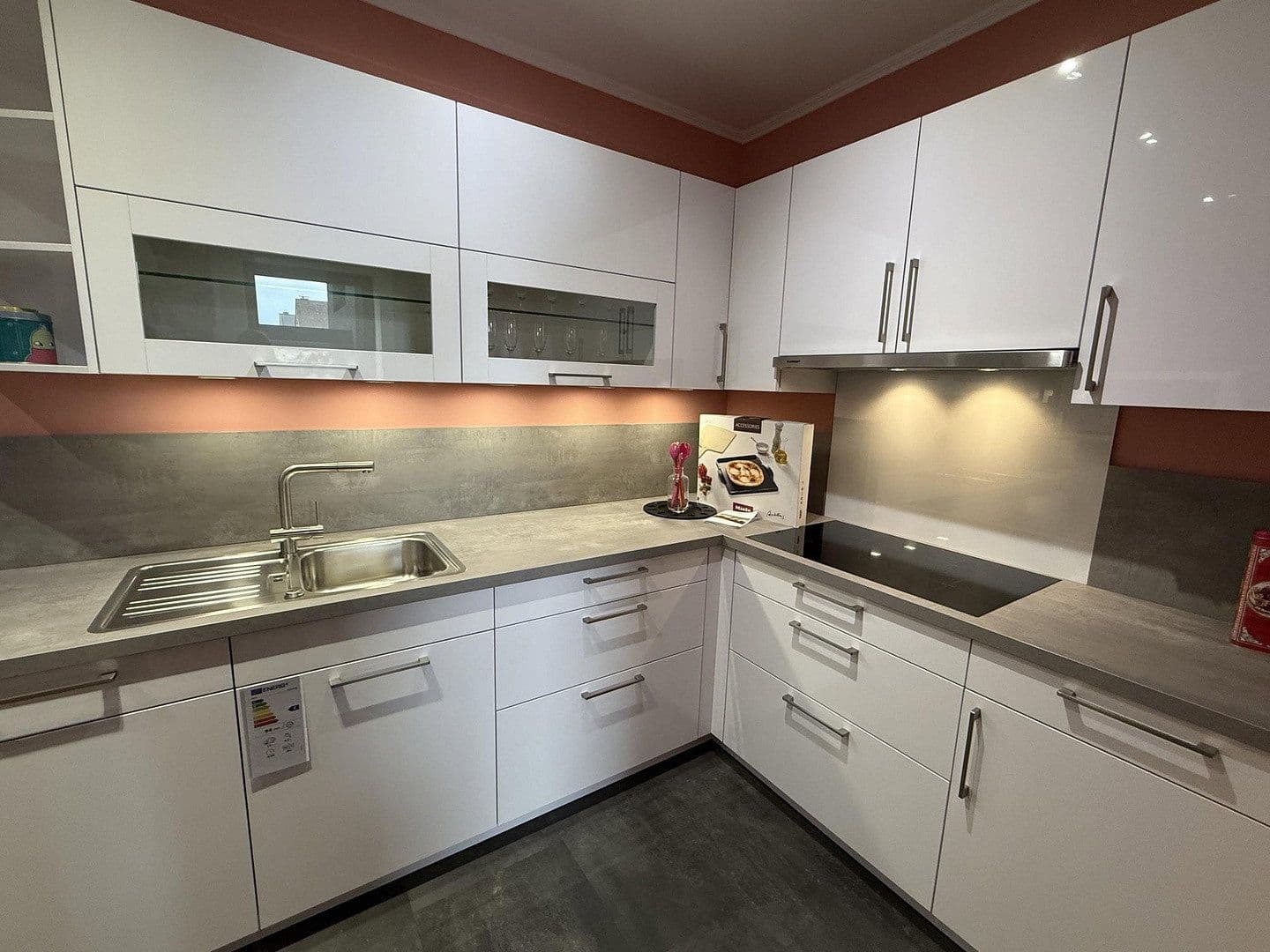 3 bedroom flat to rent, 91 m², Schloß Holte-Stukenbrock, North Rhine-Westphalia 3 bedroom flat to rent, 91 m², Schloß Holte-Stukenbrock, North Rhine-Westphalia