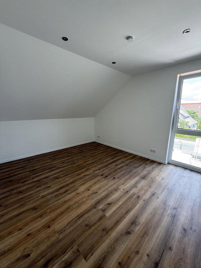 3 bedroom flat to rent, 91 m², Schloß Holte-Stukenbrock, North Rhine-Westphalia 3 bedroom flat to rent, 91 m², Schloß Holte-Stukenbrock, North Rhine-Westphalia
