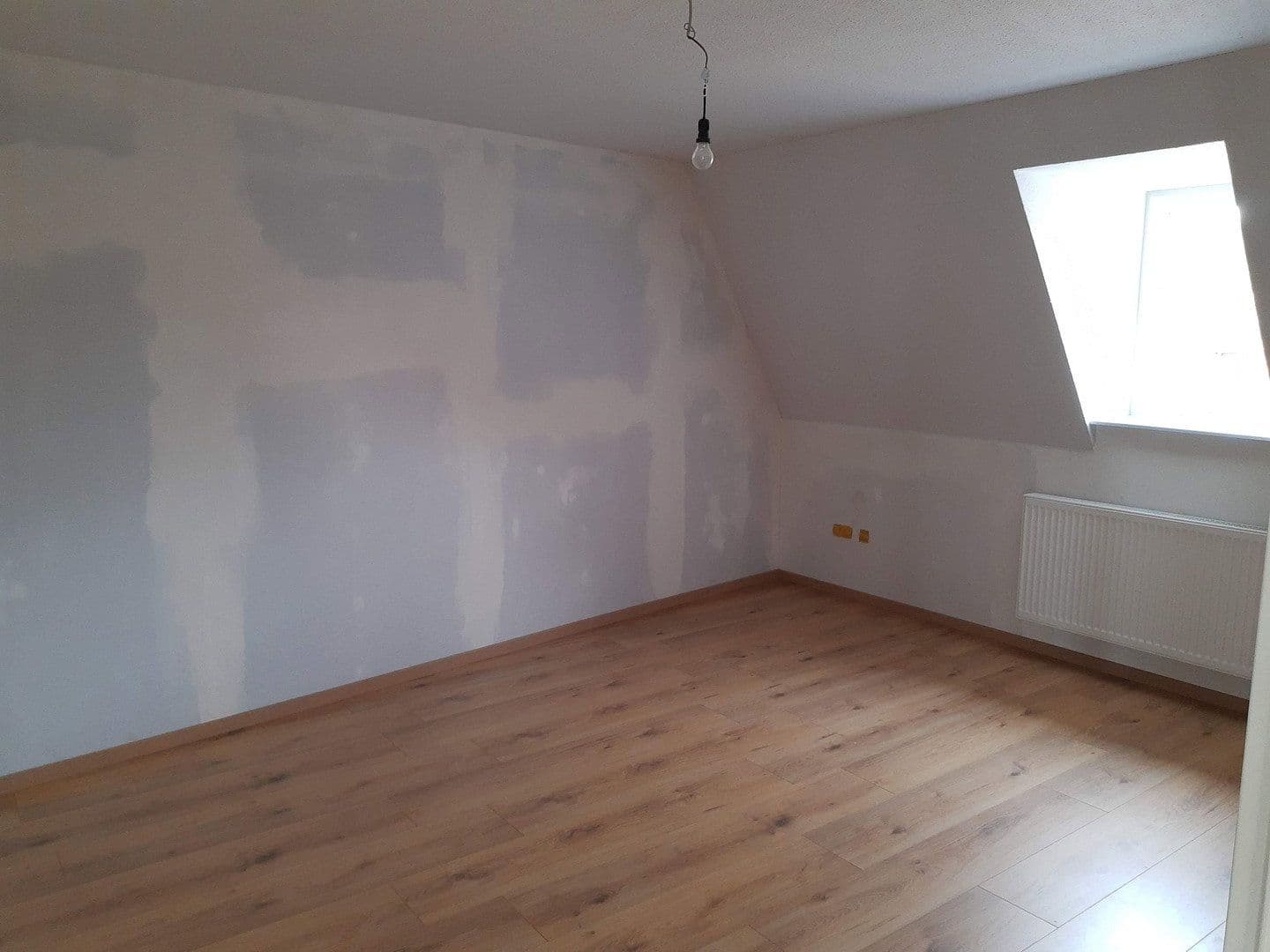 3 bedroom with open-plan kitchen flat to rent, 170 m², Ochsenfurt, Bavaria 3 bedroom with open-plan kitchen flat to rent, 170 m², Ochsenfurt, Bavaria