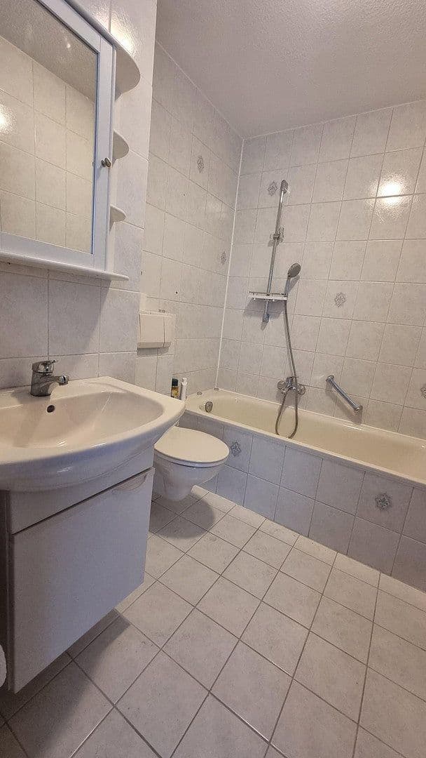 3 bedroom flat to rent, 70 m², Rüsselsheim am Main, Hesse 3 bedroom flat to rent, 70 m², Rüsselsheim am Main, Hesse