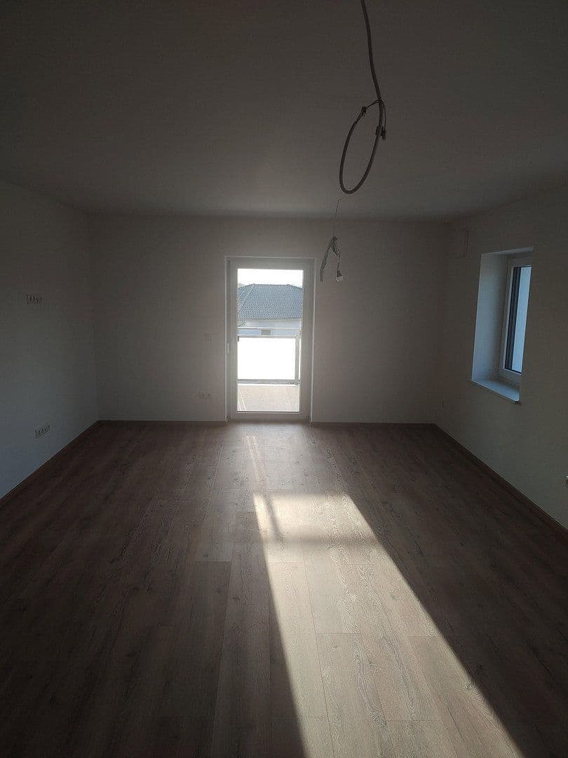 3 bedroom flat to rent, 79 m², Hofkirchen, Bavaria 3 bedroom flat to rent, 79 m², Hofkirchen, Bavaria