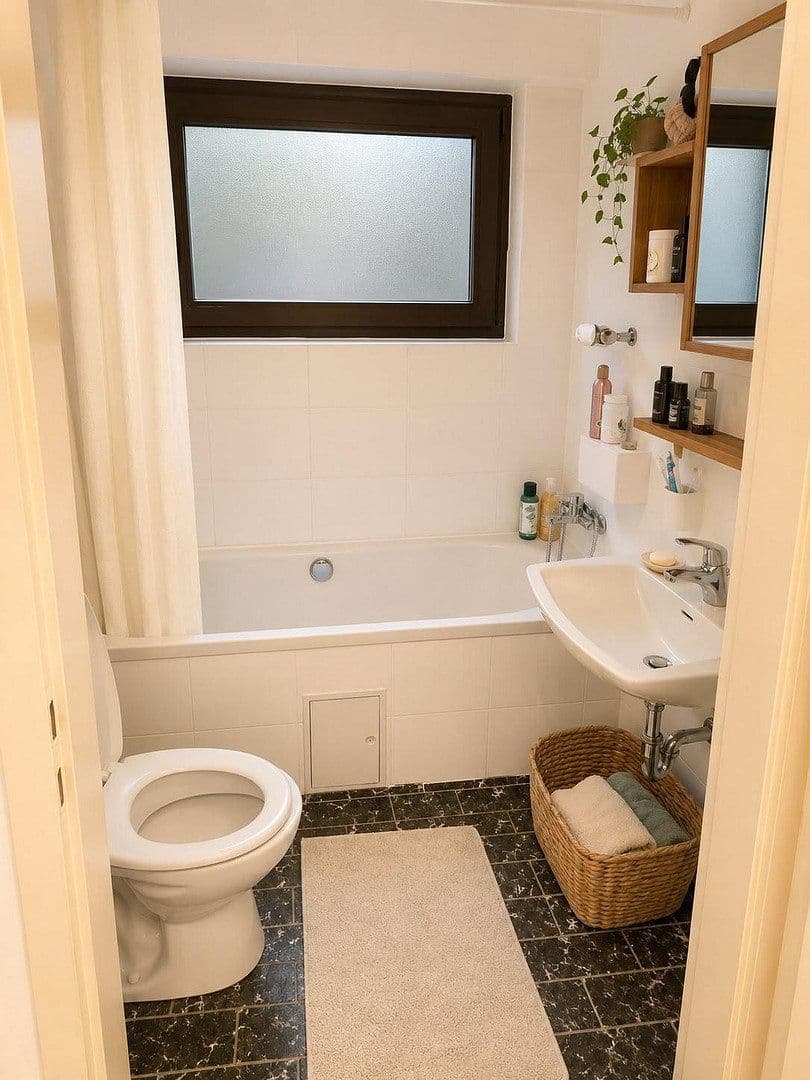 Studio flat for sale, 41 m², Weinstadt, Baden-Württemberg Studio flat for sale, 41 m², Weinstadt, Baden-Württemberg