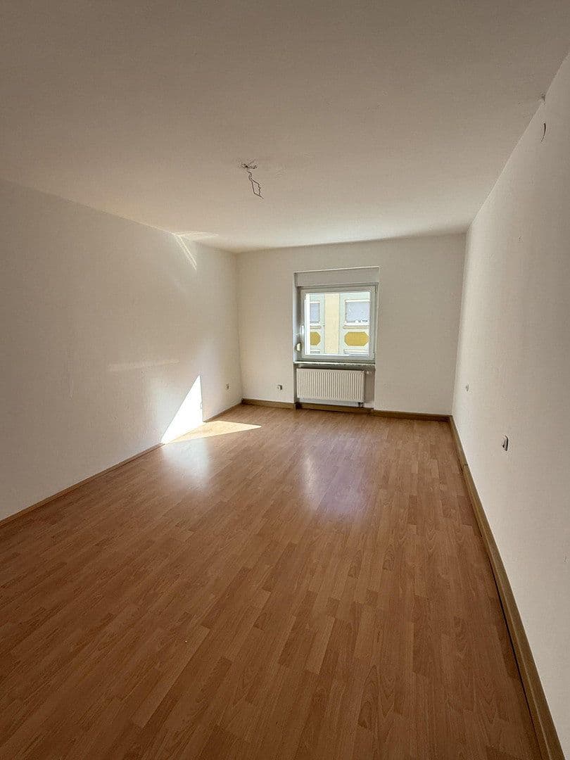 4 bedroom flat to rent, 140 m², Schweinfurt, Bavaria 4 bedroom flat to rent, 140 m², Schweinfurt, Bavaria