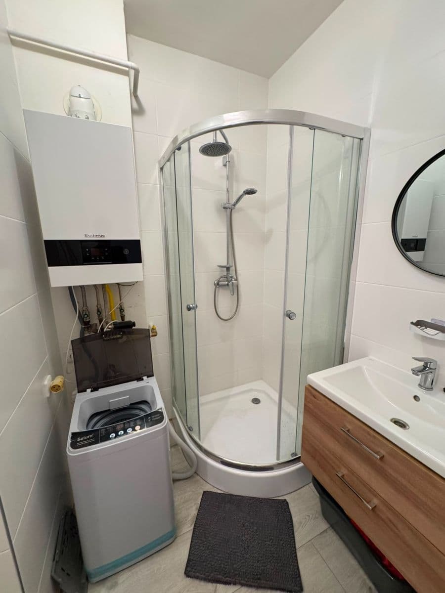 Studio flat for sale, 21 m², náměstí 1. května, Kuřim, Jihomoravský Region Studio flat for sale, 21 m², náměstí 1. května, Kuřim, Jihomoravský Region
