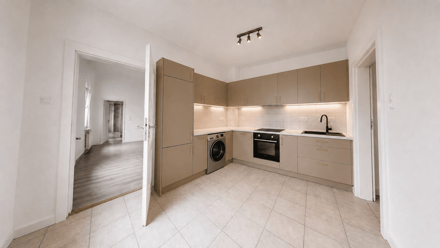 5 bedroom flat to rent, 117 m², Hildesheimer Straße 17, Nordstemmen, Lower Saxony 5 bedroom flat to rent, 117 m², Hildesheimer Straße 17, Nordstemmen, Lower Saxony