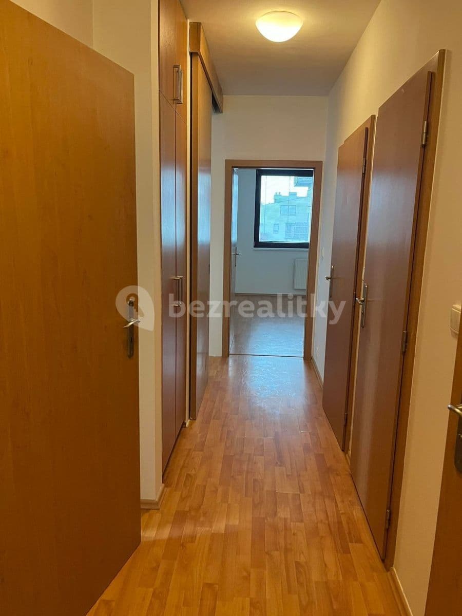 2 bedroom with open-plan kitchen flat for sale, 72 m², Na Slatince, Prague, Prague 2 bedroom with open-plan kitchen flat for sale, 72 m², Na Slatince, Prague, Prague