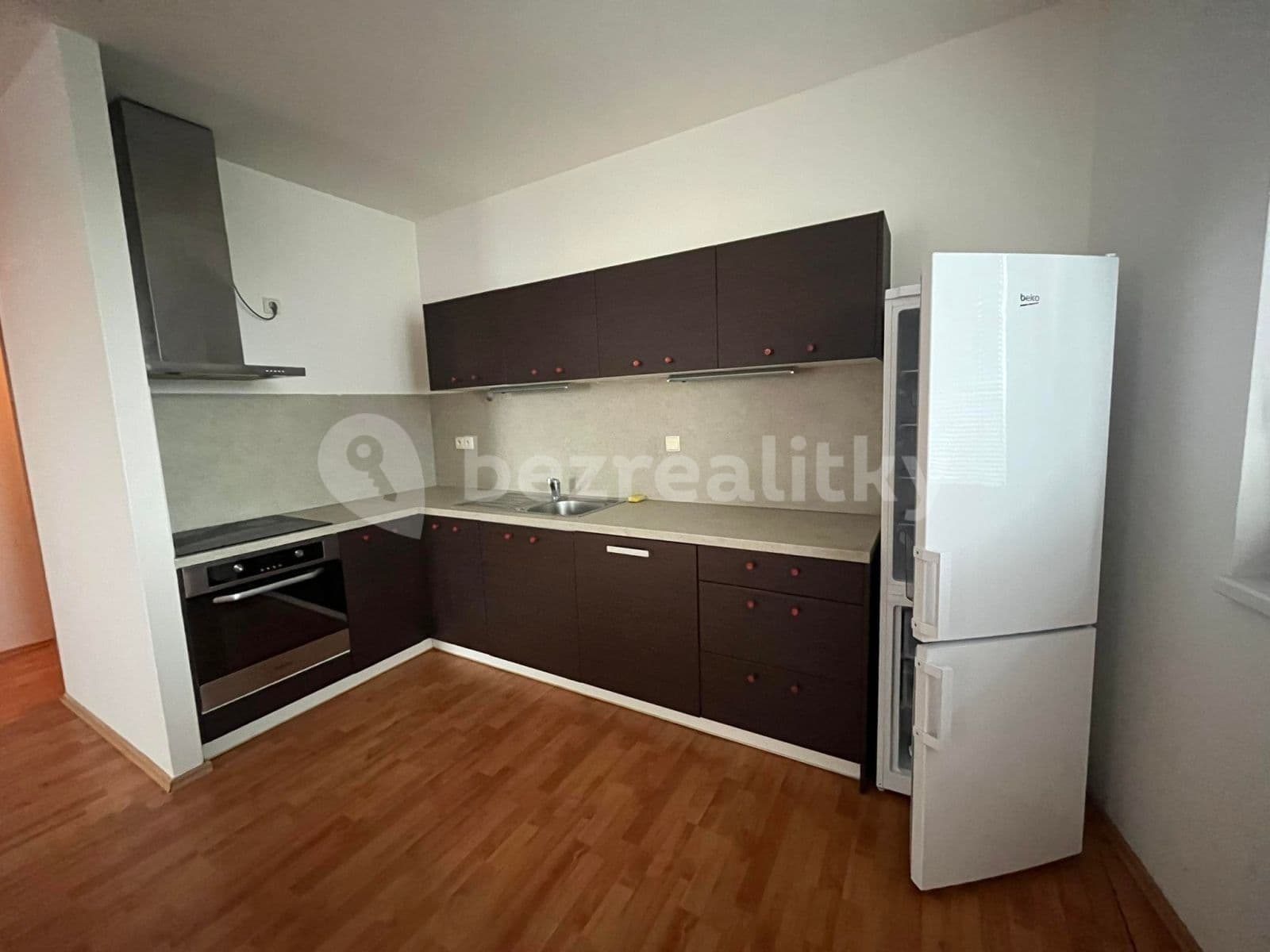 2 bedroom with open-plan kitchen flat for sale, 72 m², Na Slatince, Prague, Prague 2 bedroom with open-plan kitchen flat for sale, 72 m², Na Slatince, Prague, Prague