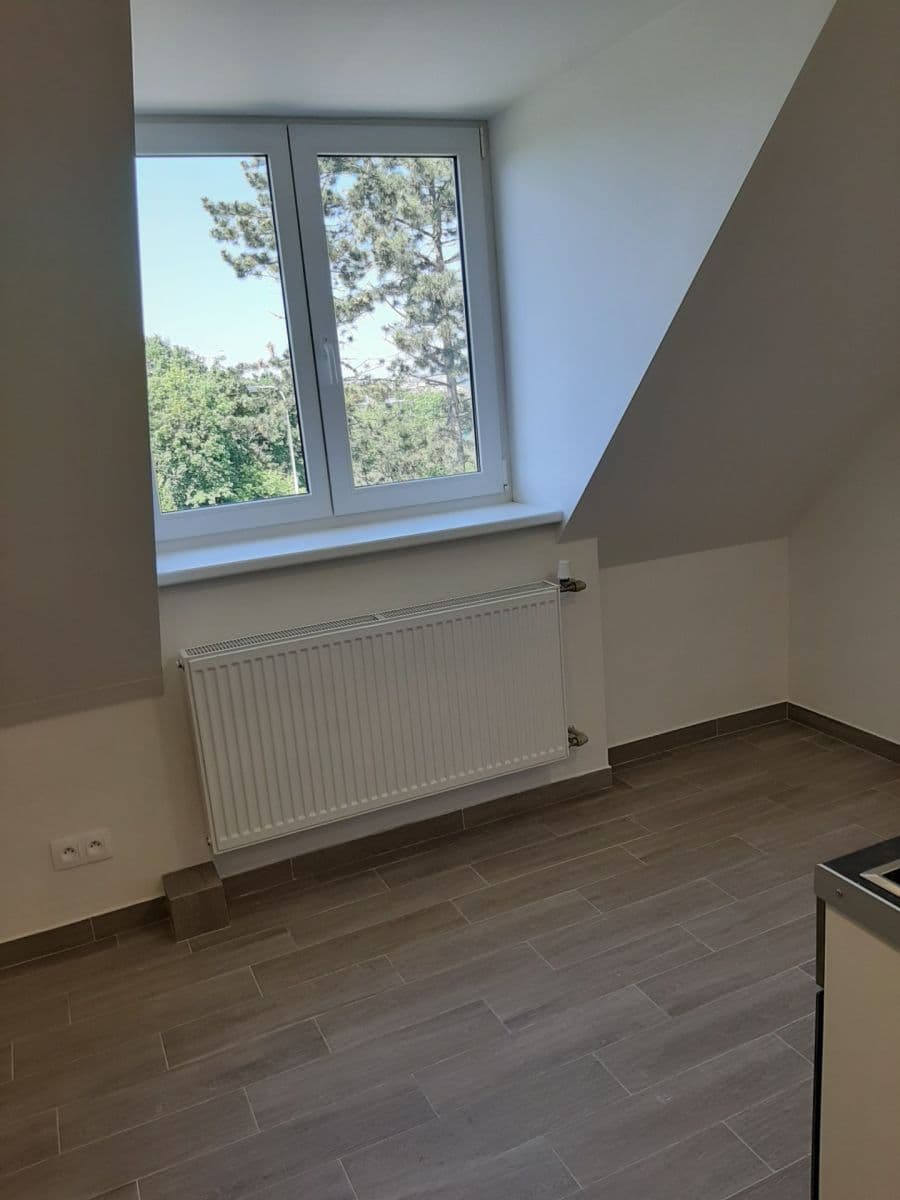 Studio flat to rent, 28 m², U Stojanu, Prague, Prague Studio flat to rent, 28 m², U Stojanu, Prague, Prague