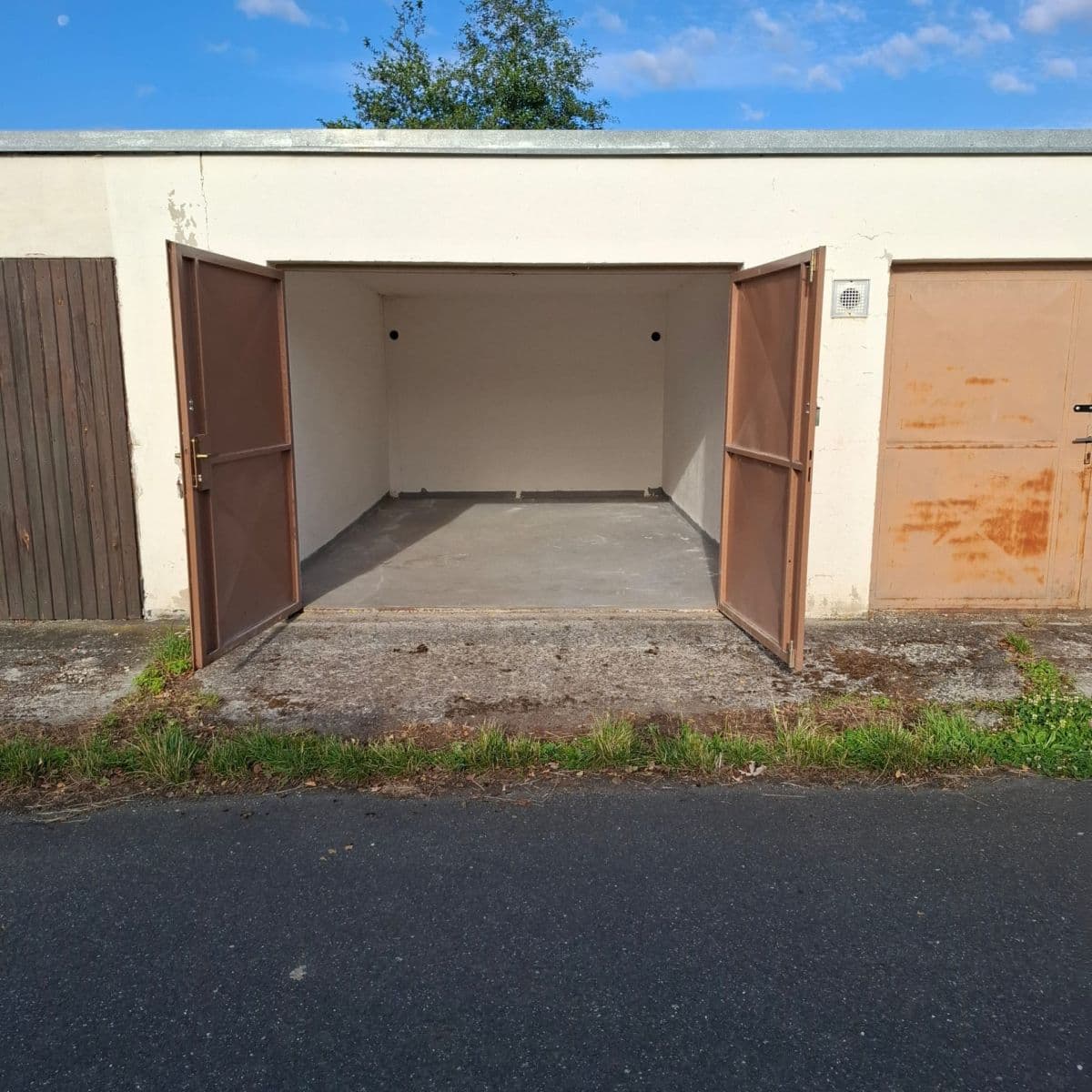 garage for sale, 18 m², Janovice nad Úhlavou, Plzeňský Region garage for sale, 18 m², Janovice nad Úhlavou, Plzeňský Region