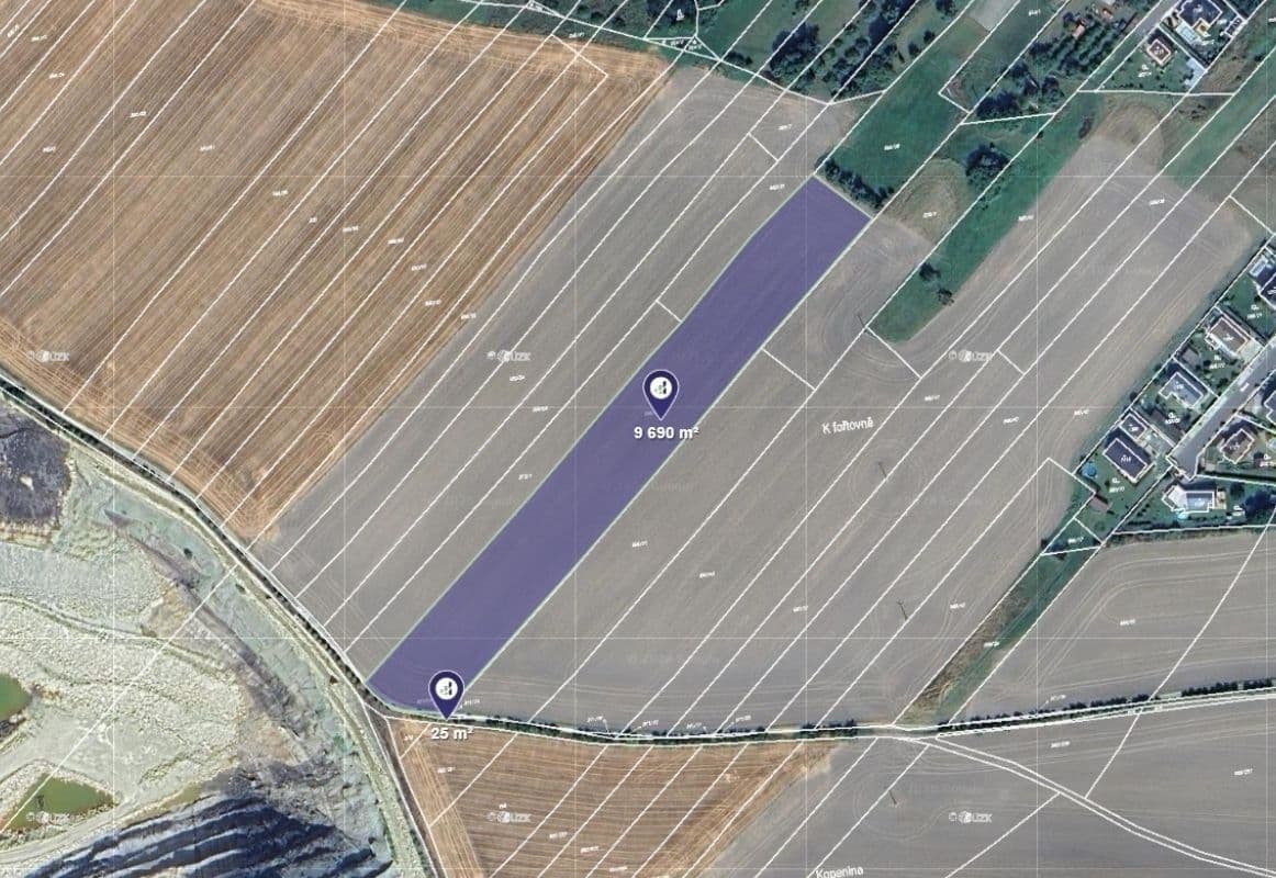 plot for sale, 104,695 m², Rynholec, Středočeský Region plot for sale, 104,695 m², Rynholec, Středočeský Region