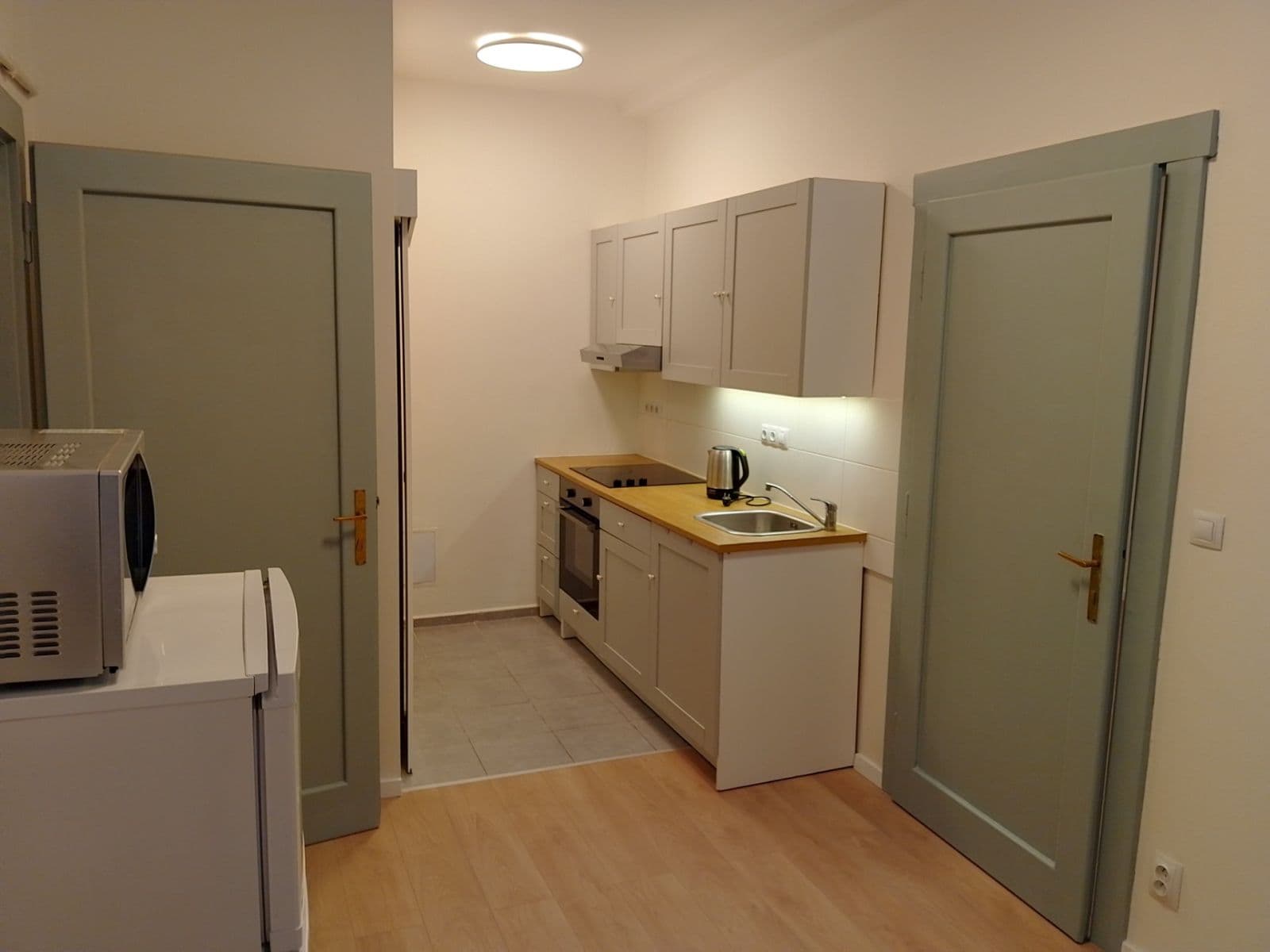 1 bedroom with open-plan kitchen flat to rent, 37 m², U Libeňského pivovaru, Prague, Prague 1 bedroom with open-plan kitchen flat to rent, 37 m², U Libeňského pivovaru, Prague, Prague
