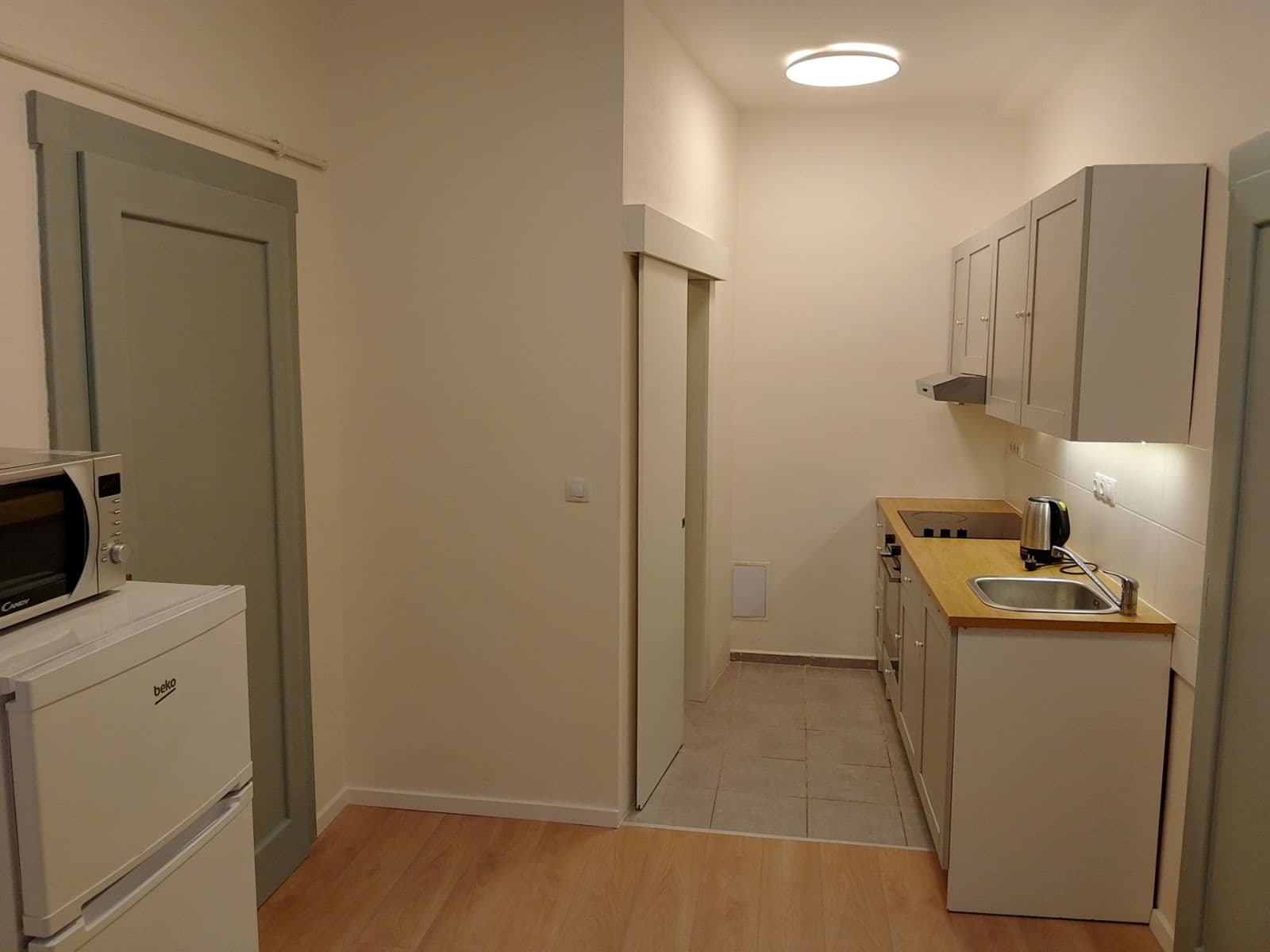 1 bedroom with open-plan kitchen flat to rent, 37 m², U Libeňského pivovaru, Prague, Prague 1 bedroom with open-plan kitchen flat to rent, 37 m², U Libeňského pivovaru, Prague, Prague