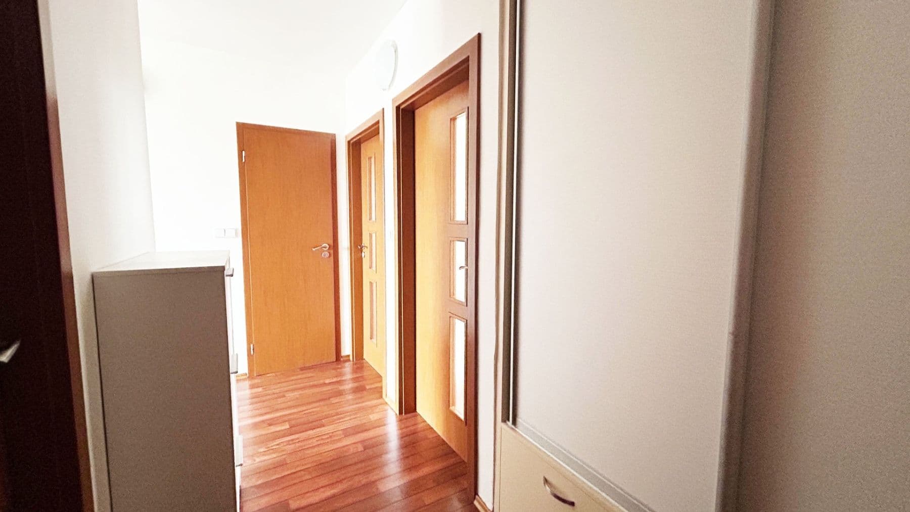 2 bedroom with open-plan kitchen flat to rent, 66 m², Katovická, Prague, Prague 2 bedroom with open-plan kitchen flat to rent, 66 m², Katovická, Prague, Prague