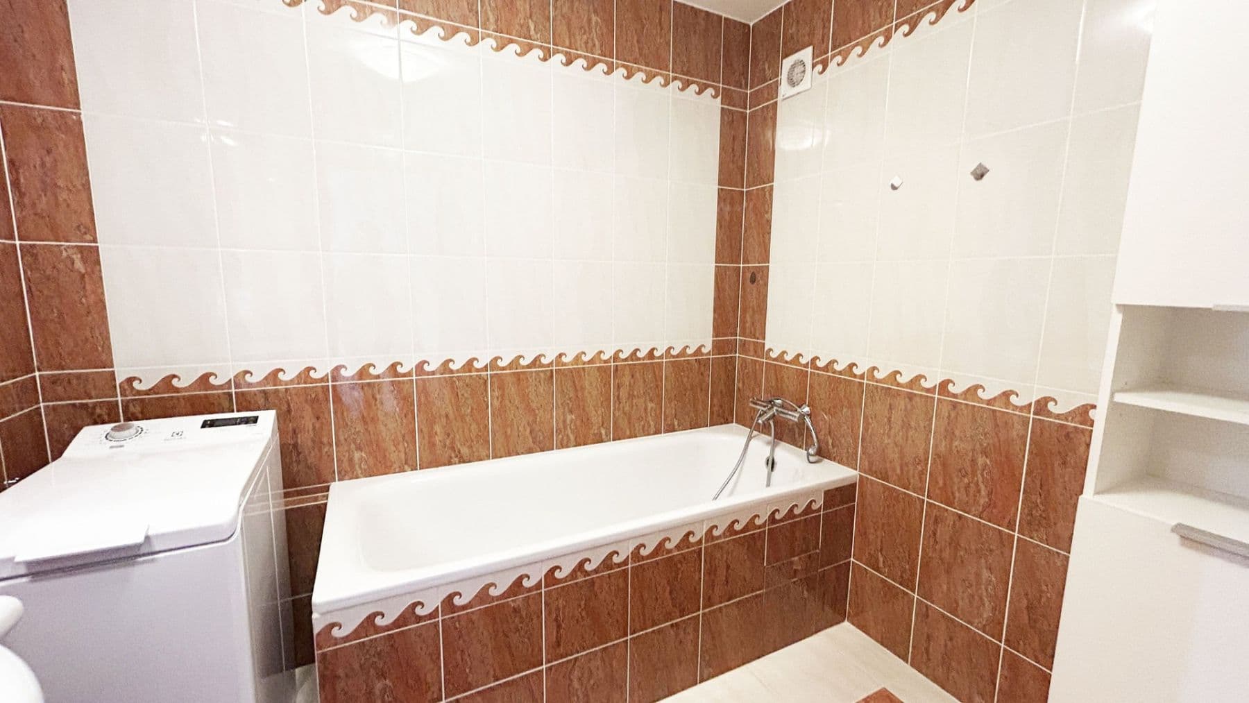 2 bedroom with open-plan kitchen flat to rent, 66 m², Katovická, Prague, Prague 2 bedroom with open-plan kitchen flat to rent, 66 m², Katovická, Prague, Prague
