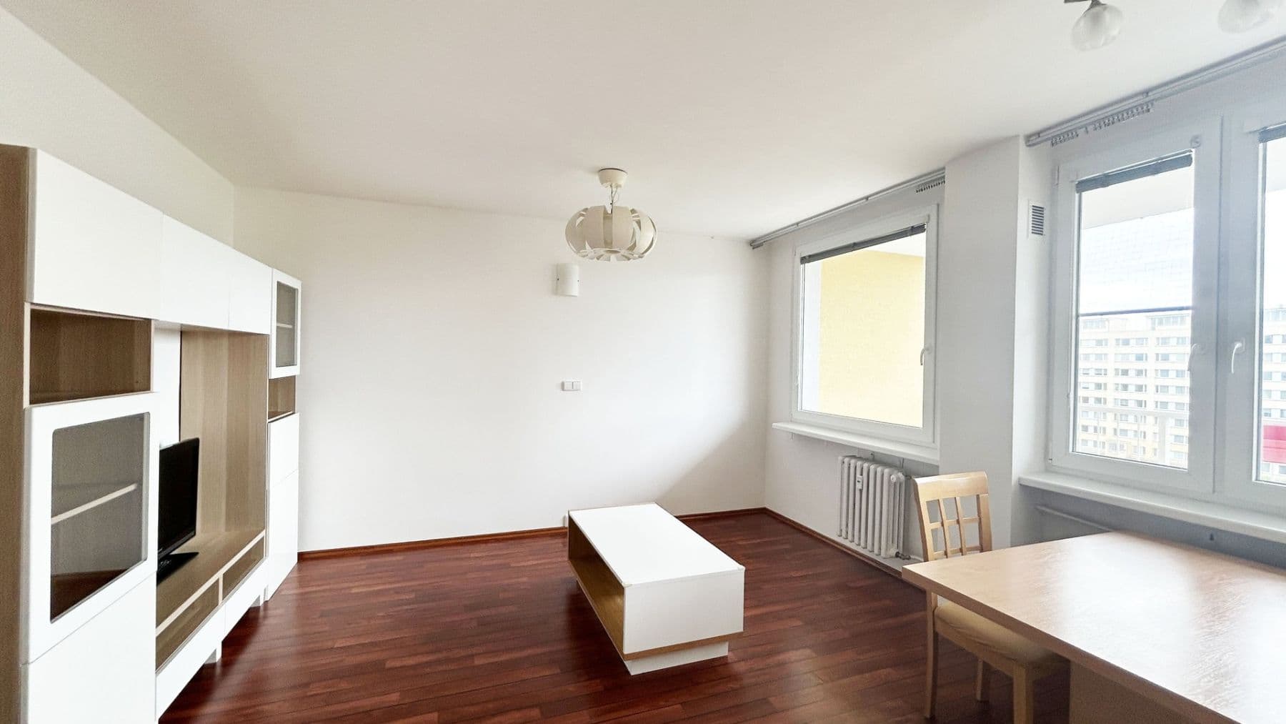 2 bedroom with open-plan kitchen flat to rent, 66 m², Katovická, Prague, Prague 2 bedroom with open-plan kitchen flat to rent, 66 m², Katovická, Prague, Prague