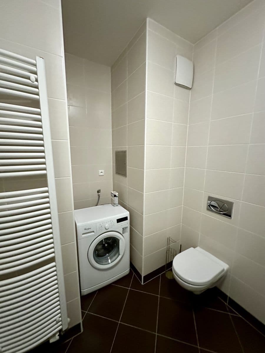 Studio flat to rent, 36 m², Modenská, Prague, Prague Studio flat to rent, 36 m², Modenská, Prague, Prague