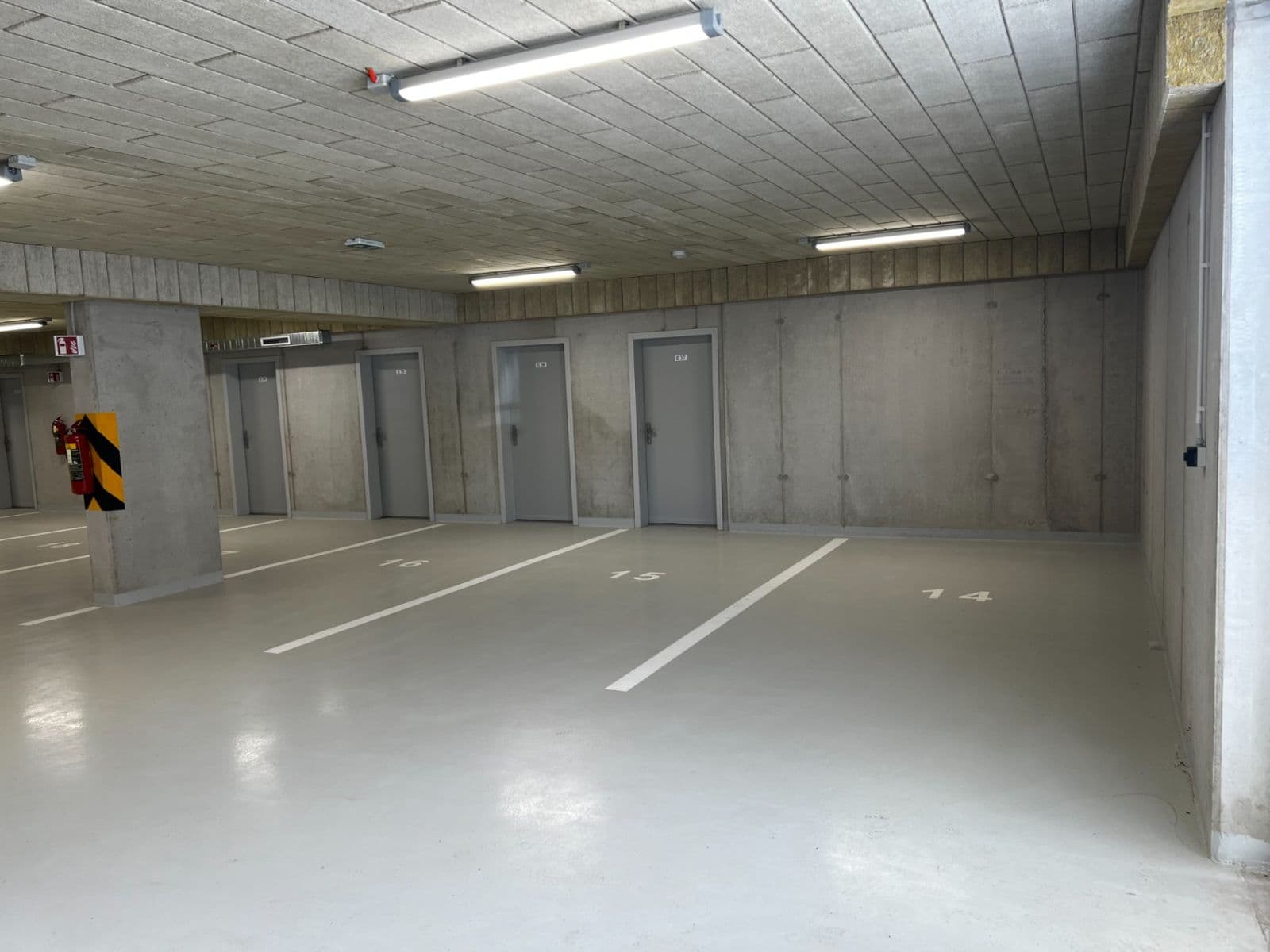 garage to rent, 15 m², Pardubice, Pardubický Region garage to rent, 15 m², Pardubice, Pardubický Region