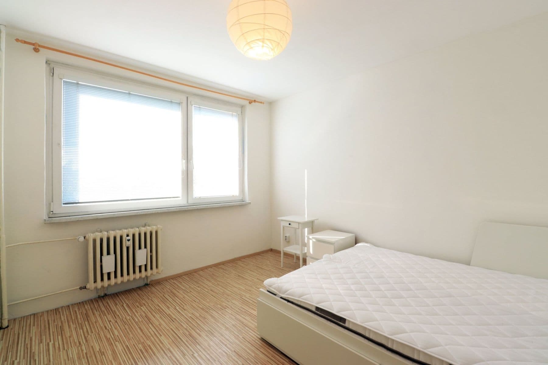 3 bedroom flat to rent, 70 m², Benkova, Prague, Prague 3 bedroom flat to rent, 70 m², Benkova, Prague, Prague