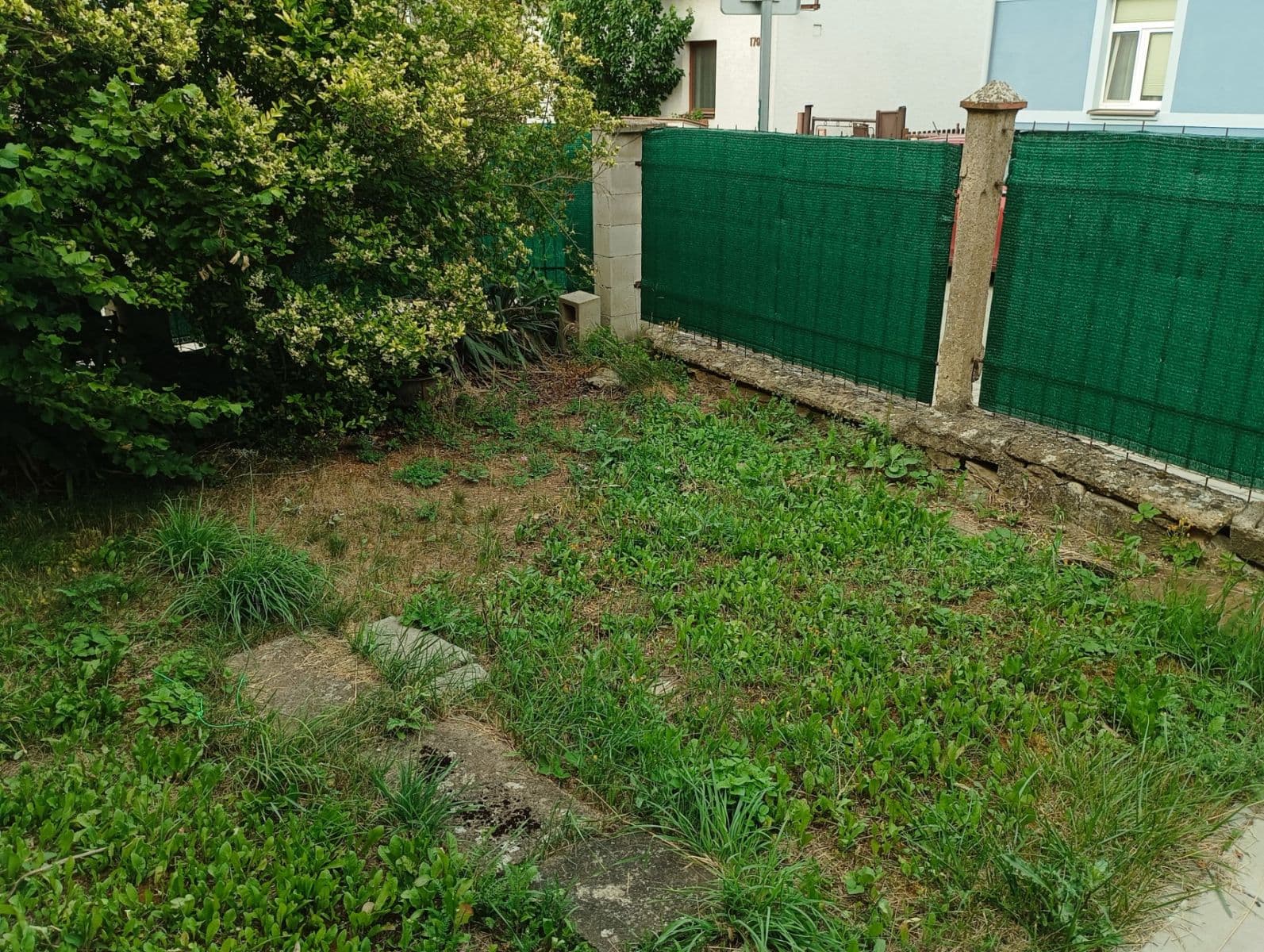 Studio flat to rent, 20 m², Damilská, Tetín, Středočeský Region Studio flat to rent, 20 m², Damilská, Tetín, Středočeský Region