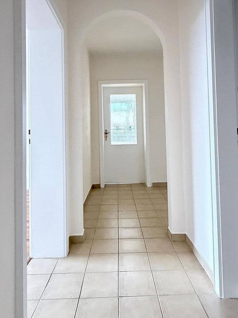 3 bedroom flat to rent, 86 m², Dompfaffstraße 136, Erlangen, Bavaria 3 bedroom flat to rent, 86 m², Dompfaffstraße 136, Erlangen, Bavaria