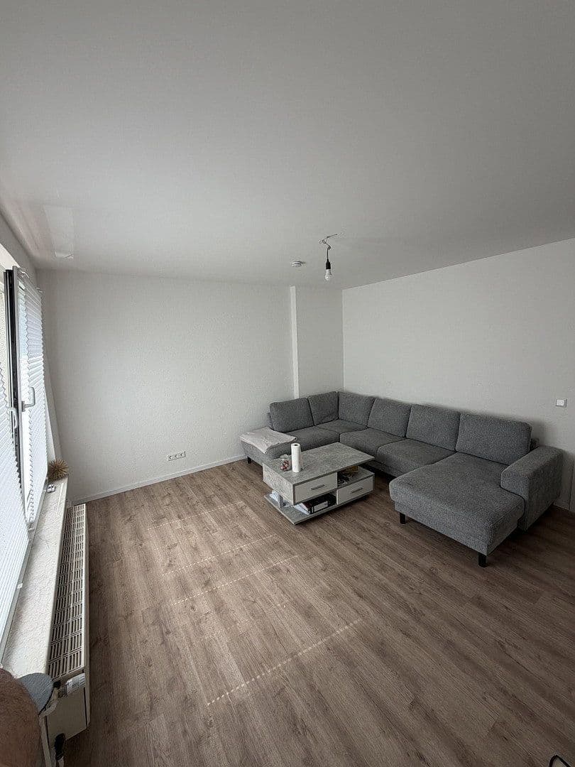 3 bedroom flat to rent, 65 m², Kölner Straße 228, Krefeld, North Rhine-Westphalia 3 bedroom flat to rent, 65 m², Kölner Straße 228, Krefeld, North Rhine-Westphalia