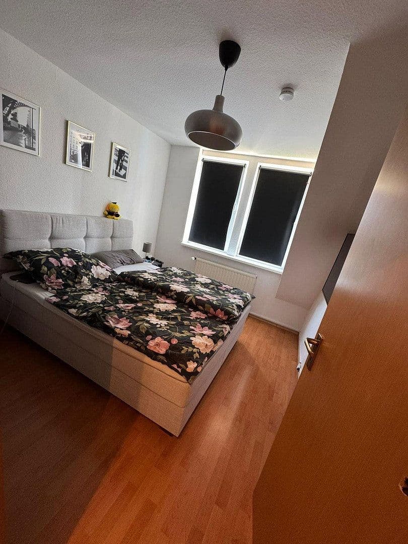 3 bedroom flat to rent, 64 m², Kölner Straße 228, Krefeld, North Rhine-Westphalia 3 bedroom flat to rent, 64 m², Kölner Straße 228, Krefeld, North Rhine-Westphalia