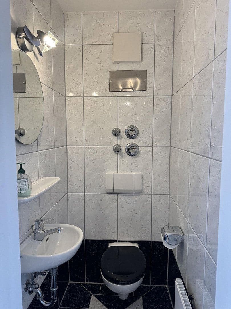2 bedroom flat to rent, 63 m², Bahnhofstr. 6, Bad Honnef, North Rhine-Westphalia 2 bedroom flat to rent, 63 m², Bahnhofstr. 6, Bad Honnef, North Rhine-Westphalia