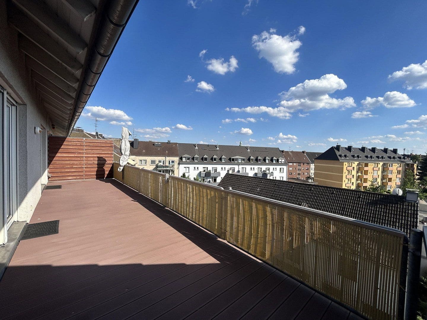 1 bedroom with open-plan kitchen flat to rent, 74 m², Tulpenstr. 28, Duisburg, North Rhine-Westphalia 1 bedroom with open-plan kitchen flat to rent, 74 m², Tulpenstr. 28, Duisburg, North Rhine-Westphalia