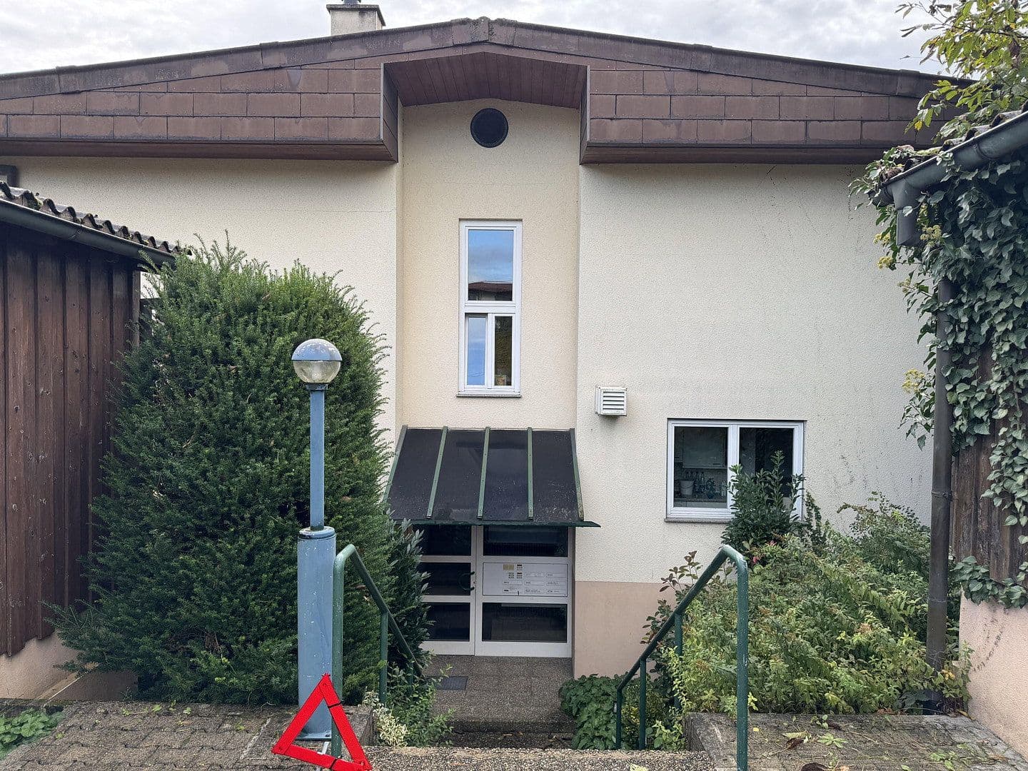 2 bedroom with open-plan kitchen flat to rent, 90 m², Lottstetten, Baden-Württemberg 2 bedroom with open-plan kitchen flat to rent, 90 m², Lottstetten, Baden-Württemberg