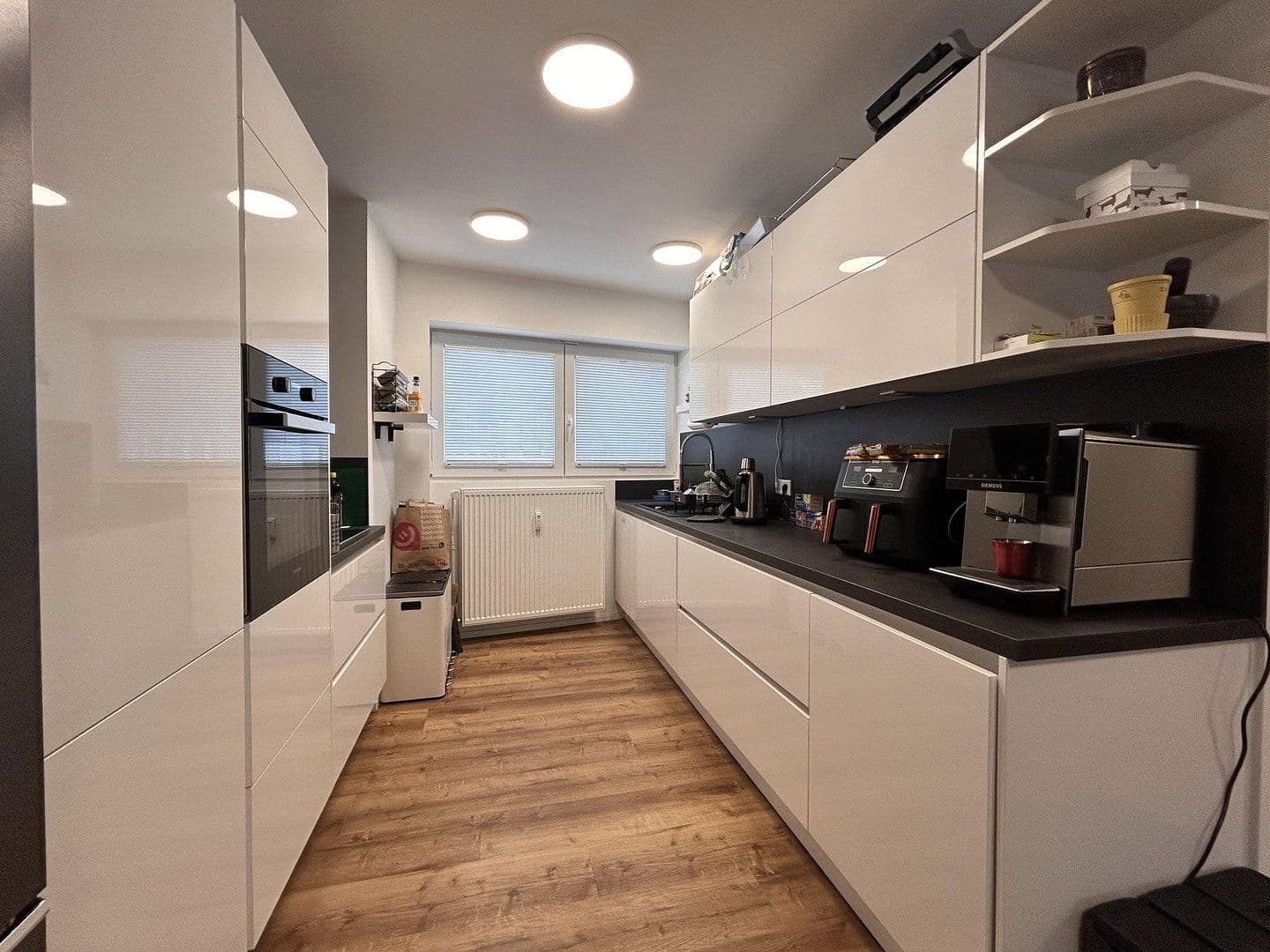 1 bedroom with open-plan kitchen flat to rent, 85 m², Köln, North Rhine-Westphalia 1 bedroom with open-plan kitchen flat to rent, 85 m², Köln, North Rhine-Westphalia