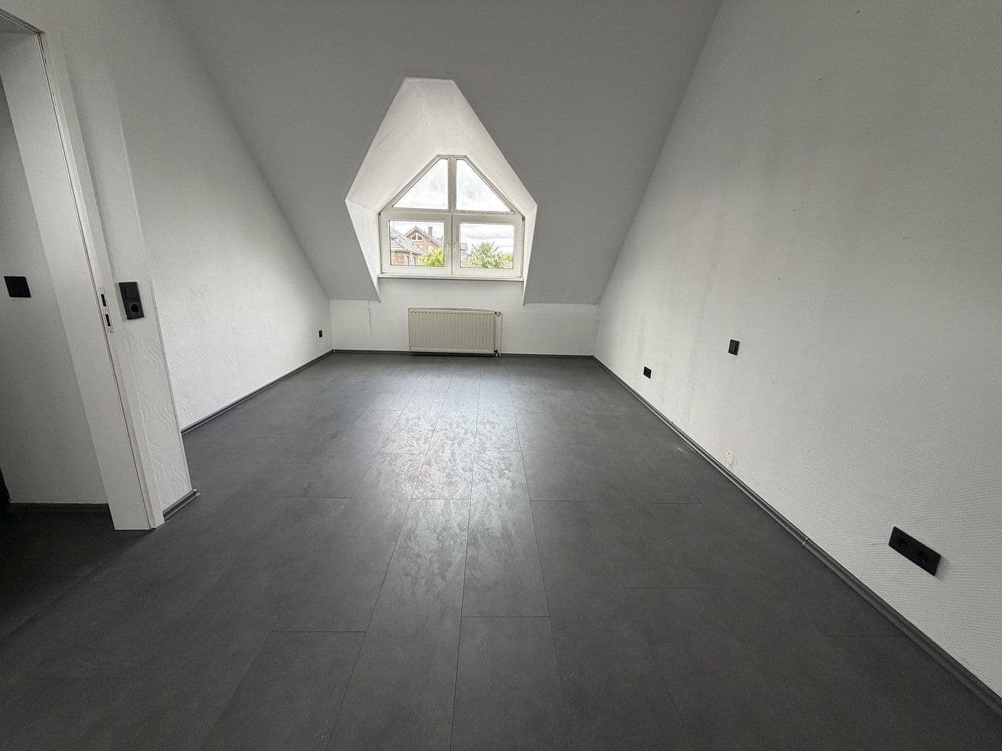 house to rent, 110 m², Linderner Bahn 53, Geilenkirchen, North Rhine-Westphalia house to rent, 110 m², Linderner Bahn 53, Geilenkirchen, North Rhine-Westphalia