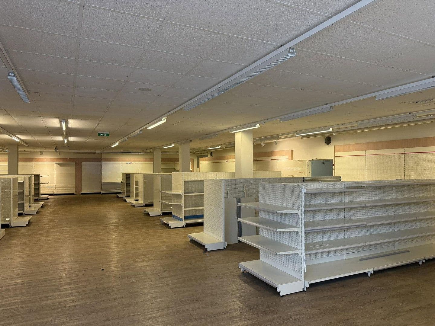 non-residential property to rent, 636 m², Stiftstr. 1 - 2, Herdecke, North Rhine-Westphalia non-residential property to rent, 636 m², Stiftstr. 1 - 2, Herdecke, North Rhine-Westphalia