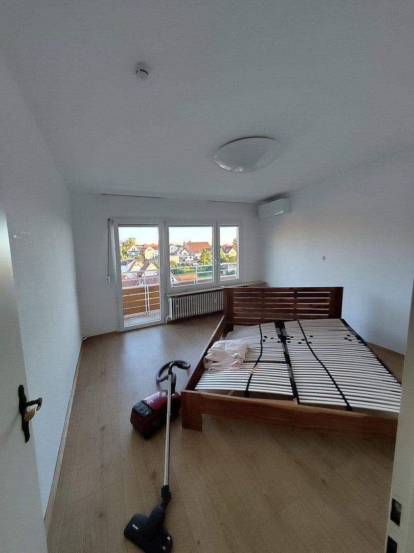 3 bedroom flat to rent, 120 m², Weinheim, Baden-Württemberg 3 bedroom flat to rent, 120 m², Weinheim, Baden-Württemberg