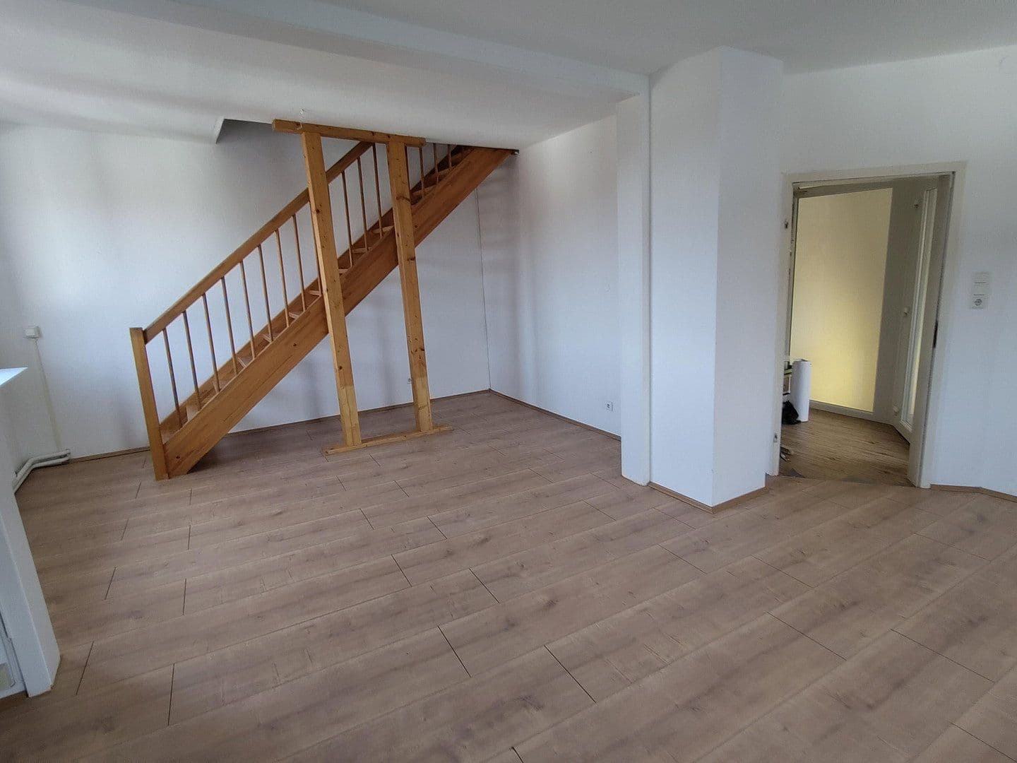 3 bedroom flat to rent, 120 m², Weinheim, Baden-Württemberg 3 bedroom flat to rent, 120 m², Weinheim, Baden-Württemberg