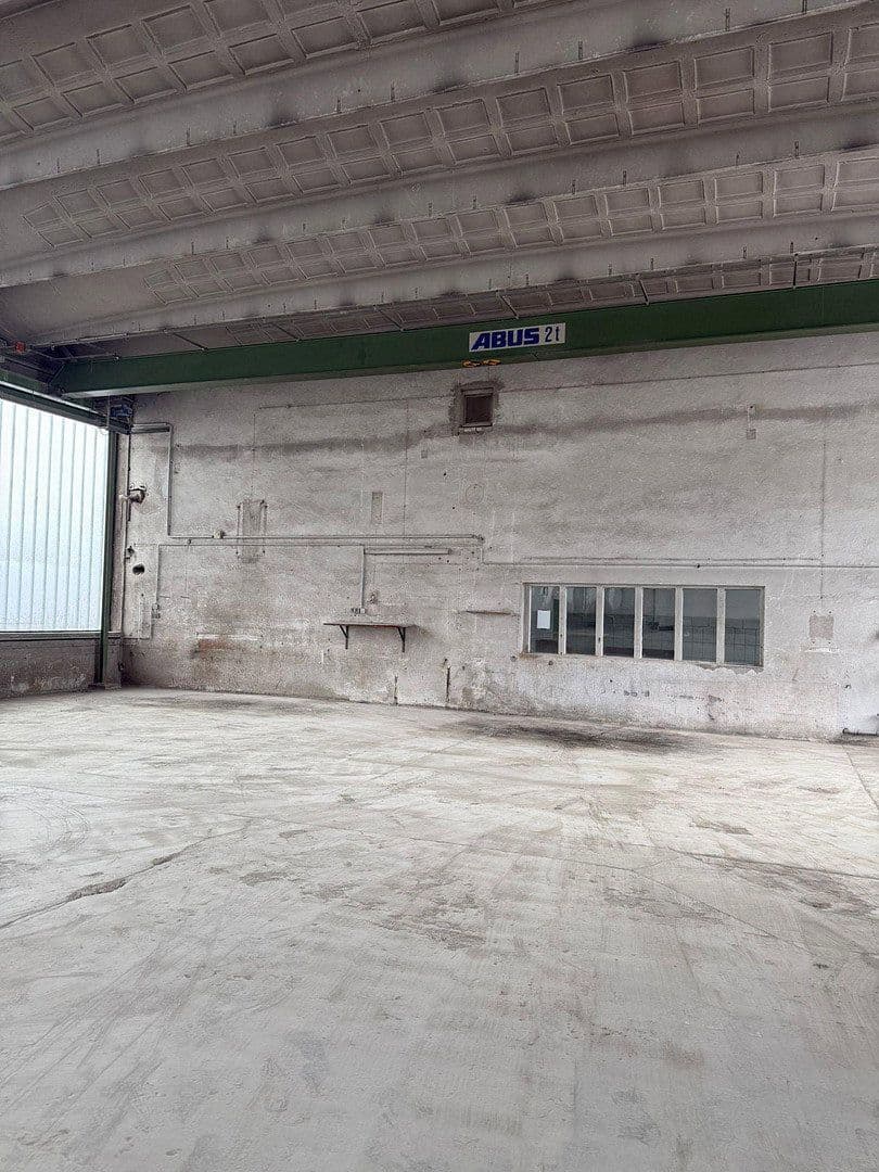 non-residential property to rent, 2,200 m², Hohendorfer Marke, Merseburg, Saxony-Anhalt non-residential property to rent, 2,200 m², Hohendorfer Marke, Merseburg, Saxony-Anhalt