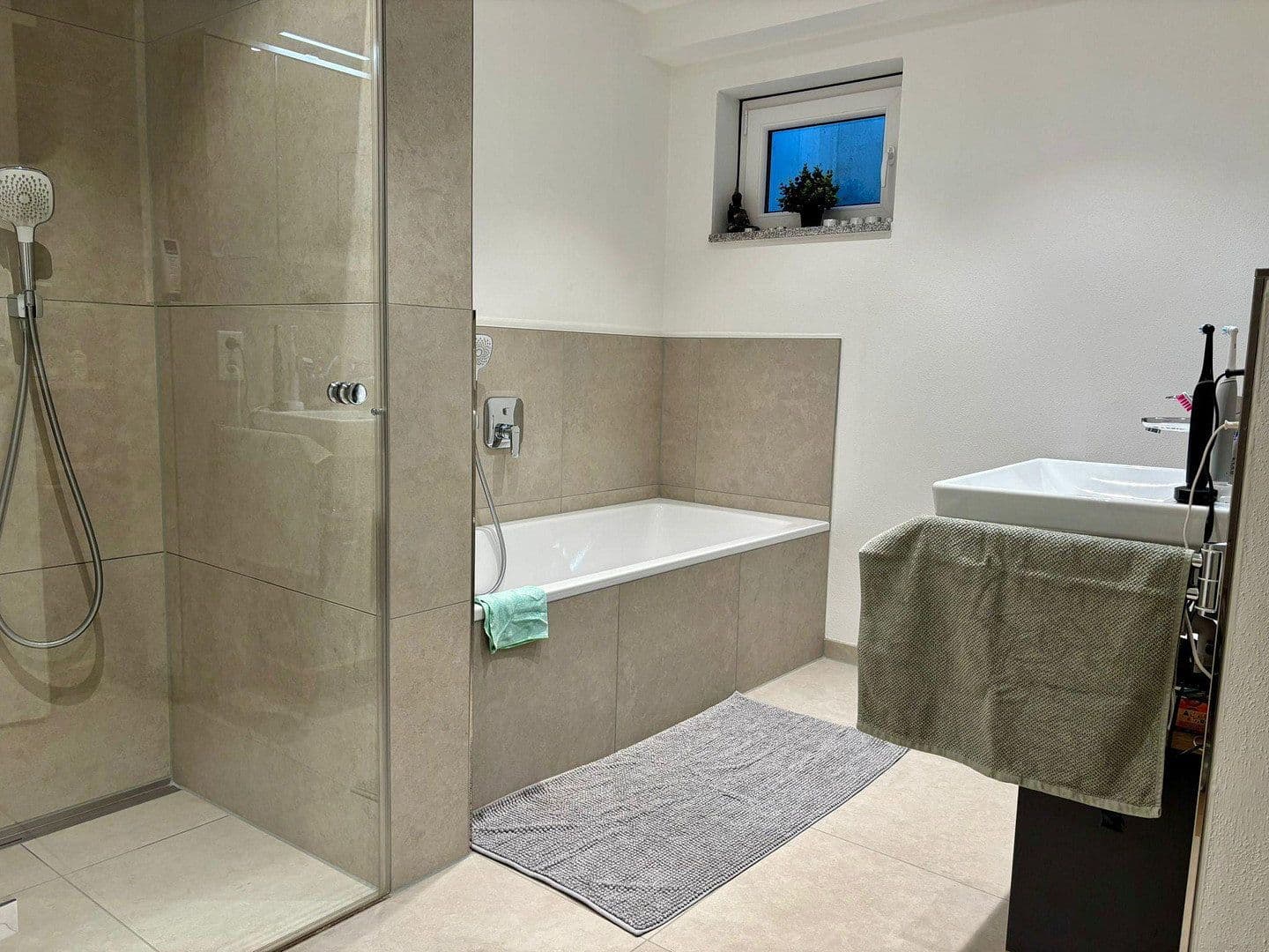 2 bedroom flat to rent, 77 m², Bürgermeister Krug Weg 5, Olching, Bavaria 2 bedroom flat to rent, 77 m², Bürgermeister Krug Weg 5, Olching, Bavaria