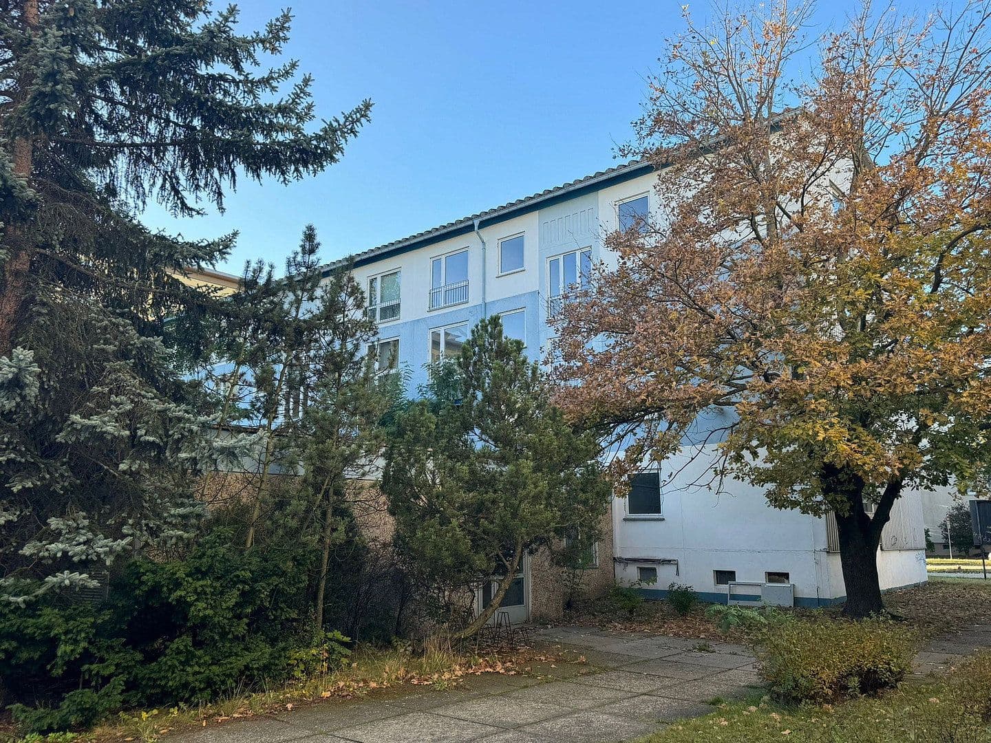 house for sale, 1,575 m², Erich Weinert Straße 2-6, Hoyerswerda - Wojerecy, Saxony house for sale, 1,575 m², Erich Weinert Straße 2-6, Hoyerswerda - Wojerecy, Saxony