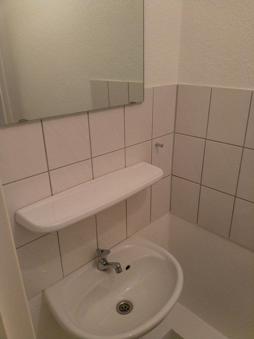 3 bedroom flat to rent, 90 m², Hallesche Allee 13, Karlsruhe, Baden-Württemberg 3 bedroom flat to rent, 90 m², Hallesche Allee 13, Karlsruhe, Baden-Württemberg