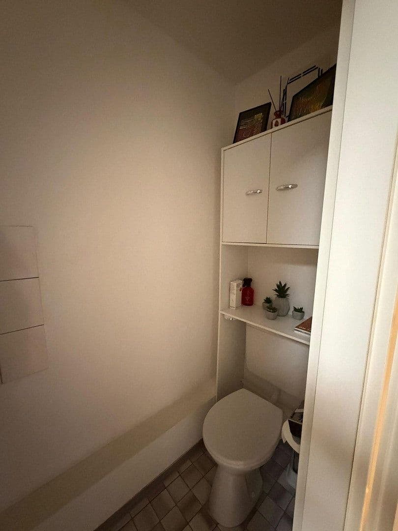 3 bedroom flat to rent, 90 m², Hallesche Allee 13, Karlsruhe, Baden-Württemberg 3 bedroom flat to rent, 90 m², Hallesche Allee 13, Karlsruhe, Baden-Württemberg