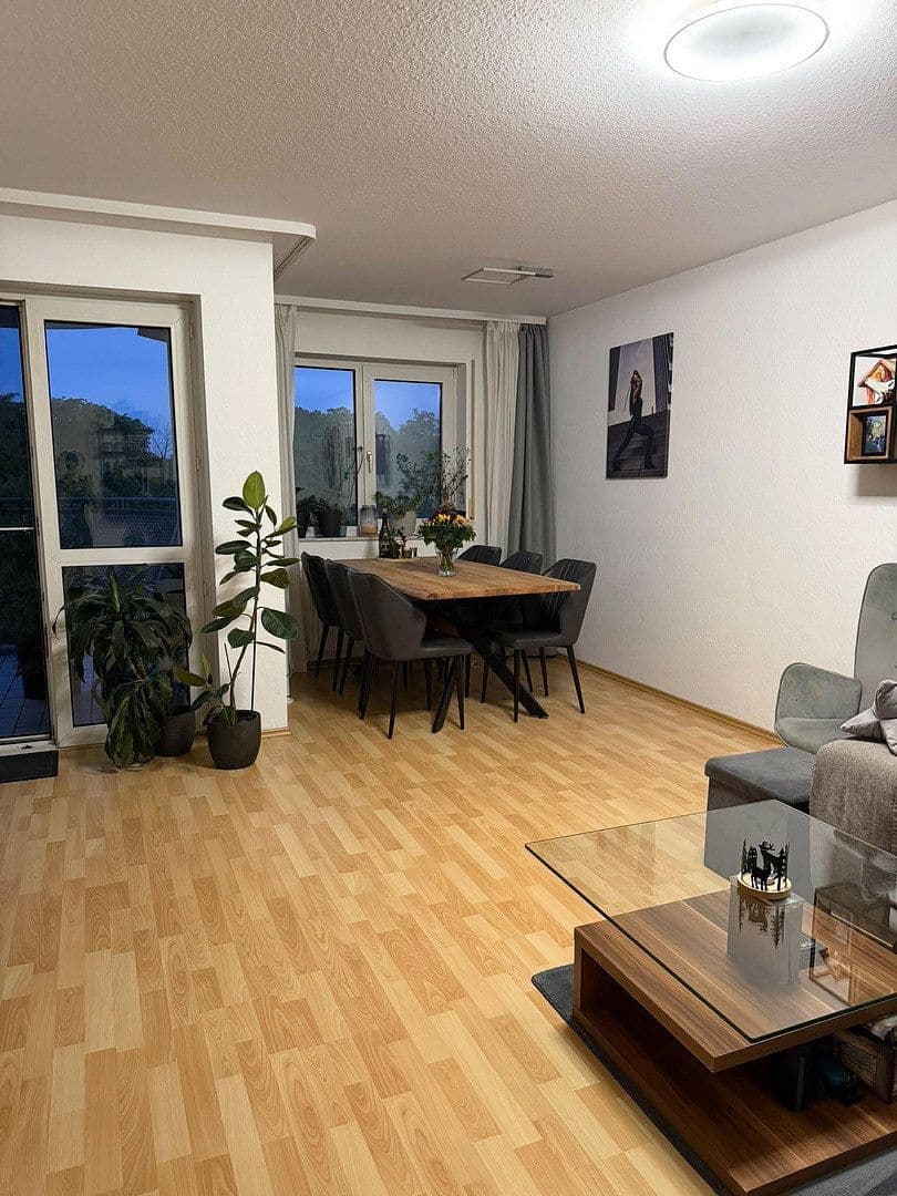 3 bedroom flat to rent, 90 m², Hallesche Allee 13, Karlsruhe, Baden-Württemberg 3 bedroom flat to rent, 90 m², Hallesche Allee 13, Karlsruhe, Baden-Württemberg
