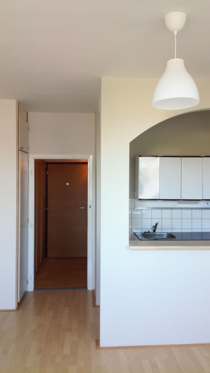 Studio flat to rent, 26 m², Na Pastvisku, Opava, Moravskoslezský Region Studio flat to rent, 26 m², Na Pastvisku, Opava, Moravskoslezský Region