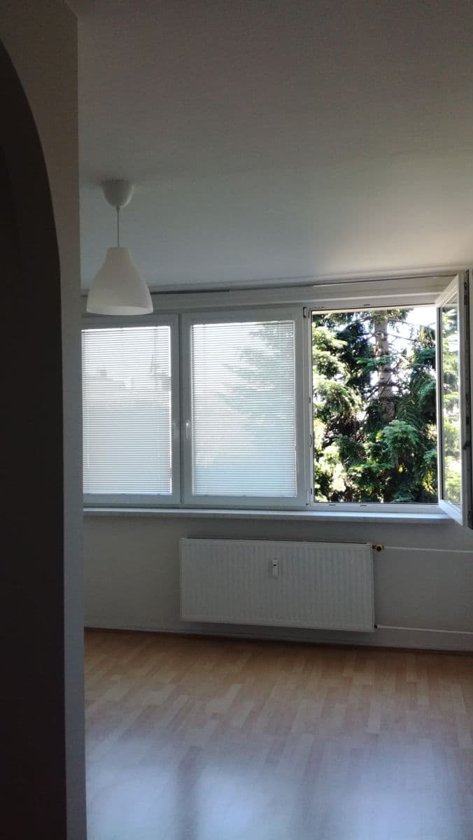 Studio flat to rent, 26 m², Na Pastvisku, Opava, Moravskoslezský Region Studio flat to rent, 26 m², Na Pastvisku, Opava, Moravskoslezský Region