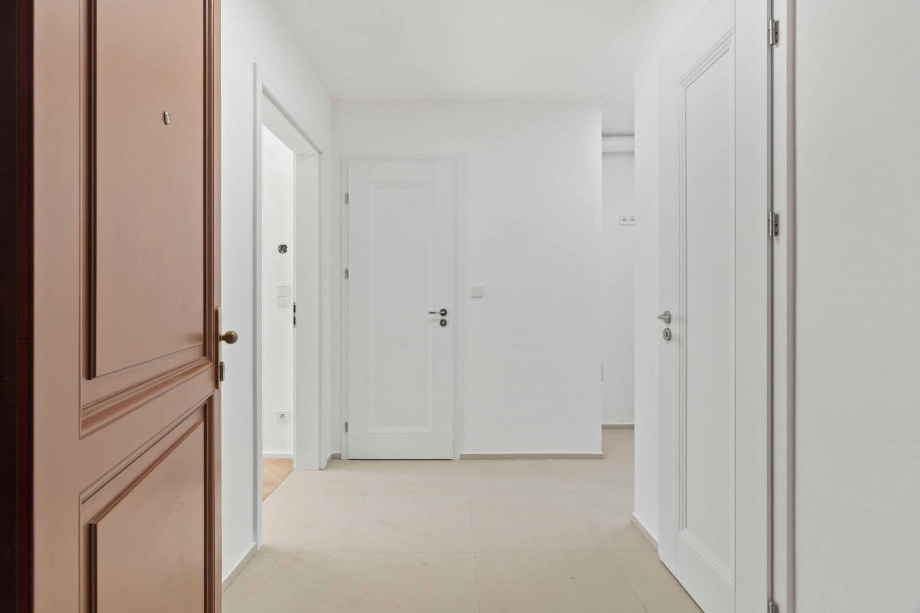 2 bedroom with open-plan kitchen flat to rent, 91 m², Sezimova, Prague, Prague 2 bedroom with open-plan kitchen flat to rent, 91 m², Sezimova, Prague, Prague