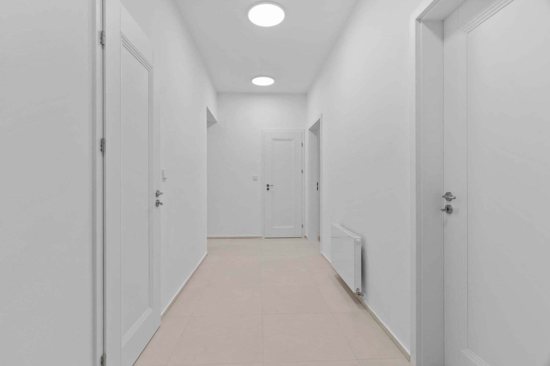 3 bedroom with open-plan kitchen flat to rent, 87 m², Sezimova, Prague, Prague 3 bedroom with open-plan kitchen flat to rent, 87 m², Sezimova, Prague, Prague
