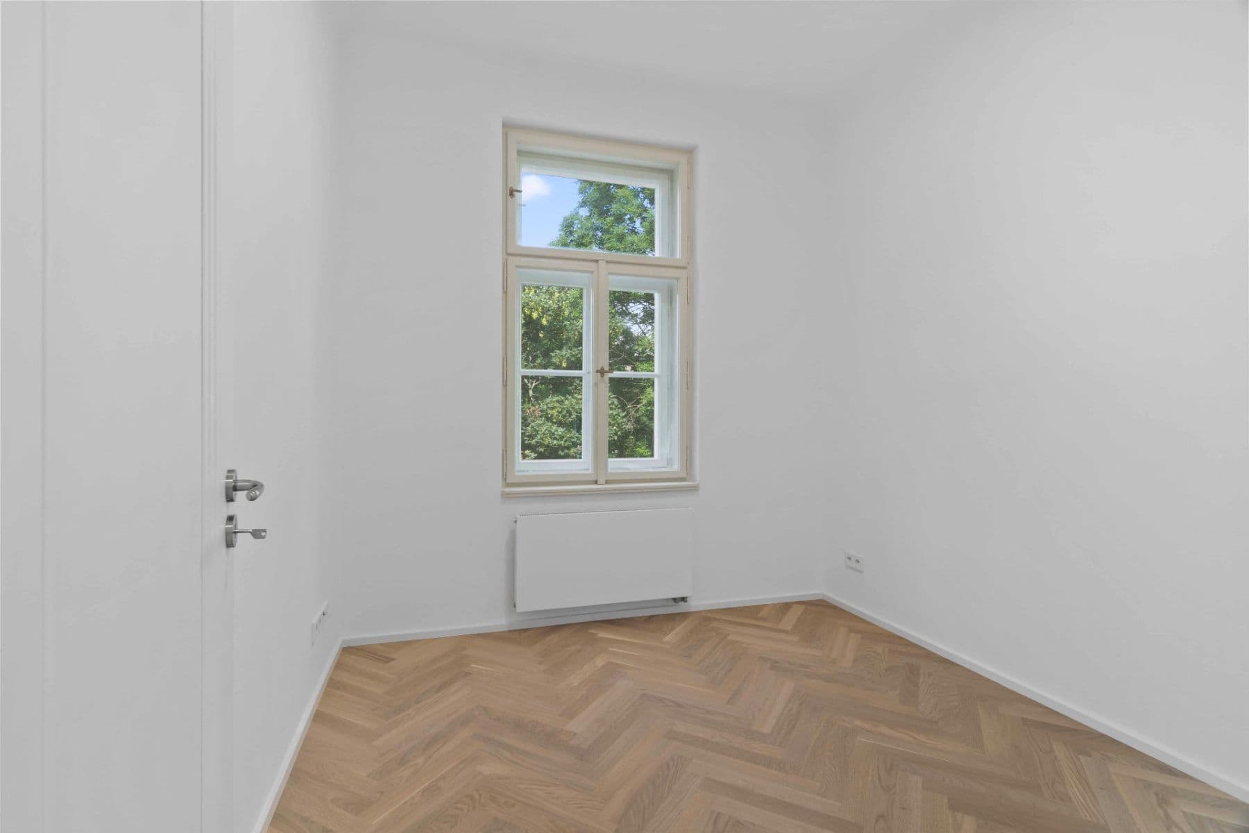 3 bedroom with open-plan kitchen flat to rent, 87 m², Sezimova, Prague, Prague 3 bedroom with open-plan kitchen flat to rent, 87 m², Sezimova, Prague, Prague