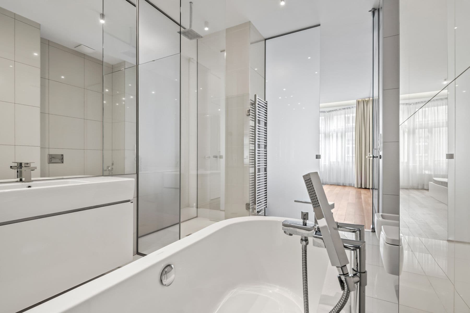 2 bedroom with open-plan kitchen flat to rent, 109 m², Laubova, Prague, Prague 2 bedroom with open-plan kitchen flat to rent, 109 m², Laubova, Prague, Prague