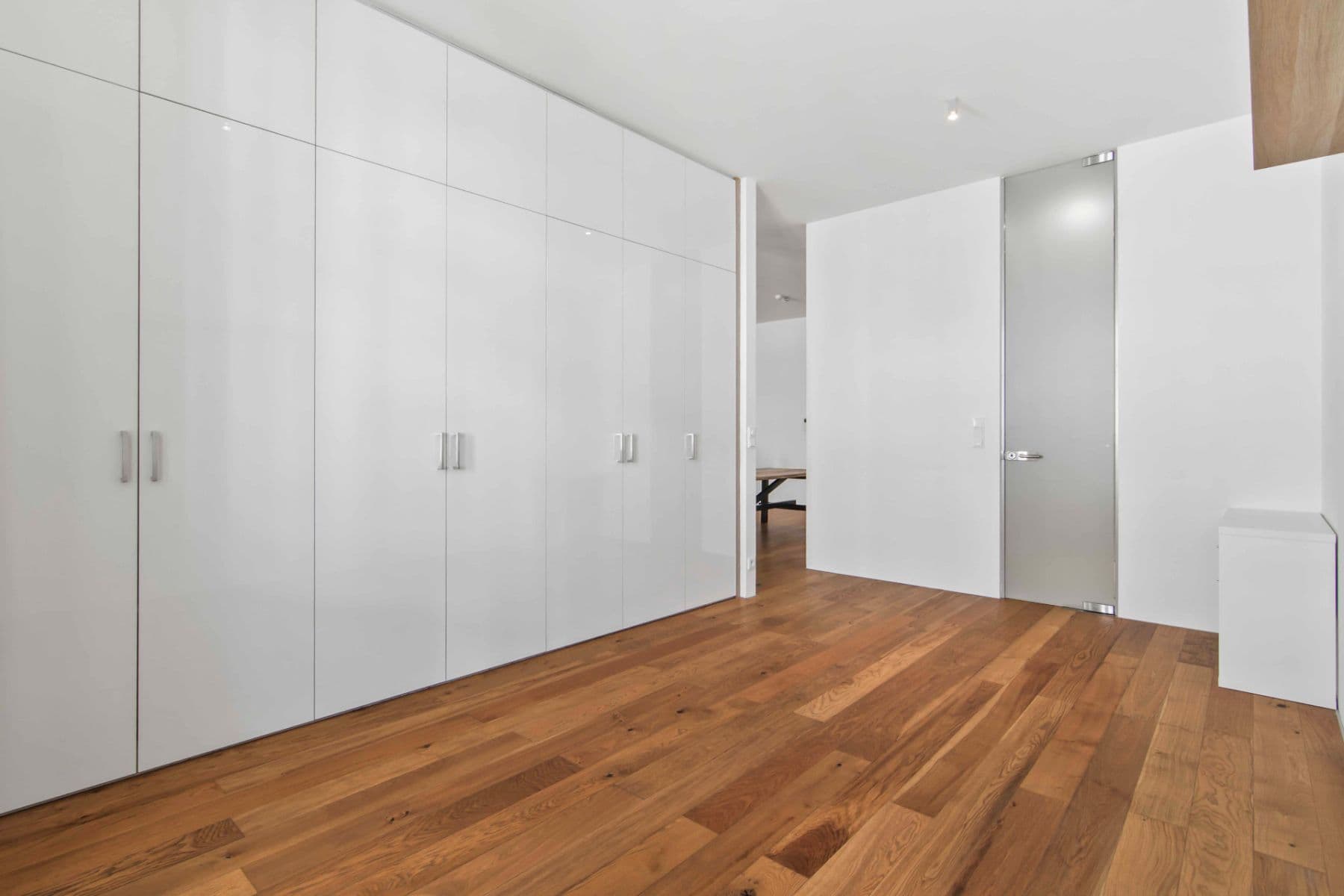 2 bedroom with open-plan kitchen flat to rent, 109 m², Laubova, Prague, Prague 2 bedroom with open-plan kitchen flat to rent, 109 m², Laubova, Prague, Prague