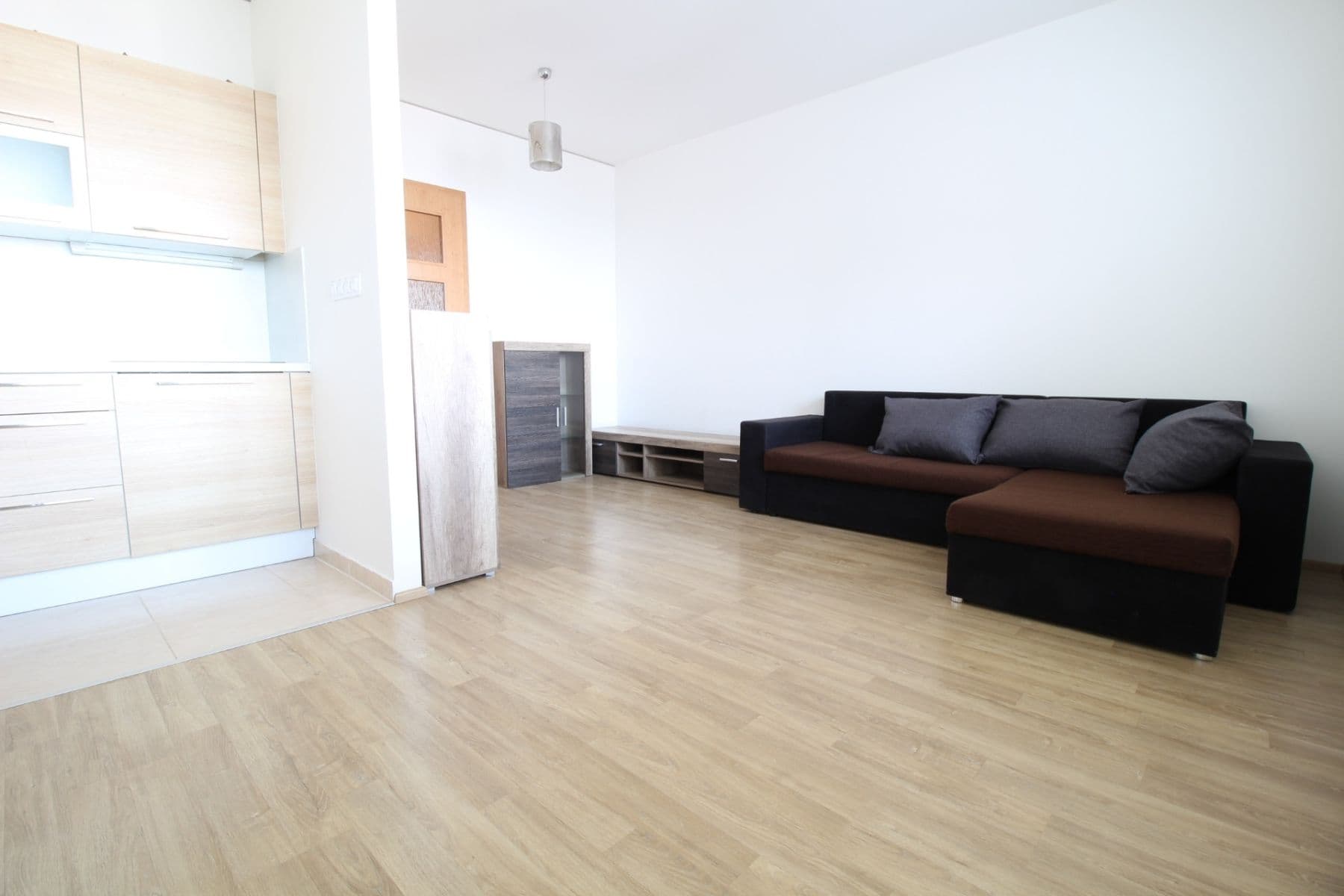 Studio flat to rent, 37 m², Chlebovická, Prague, Prague Studio flat to rent, 37 m², Chlebovická, Prague, Prague