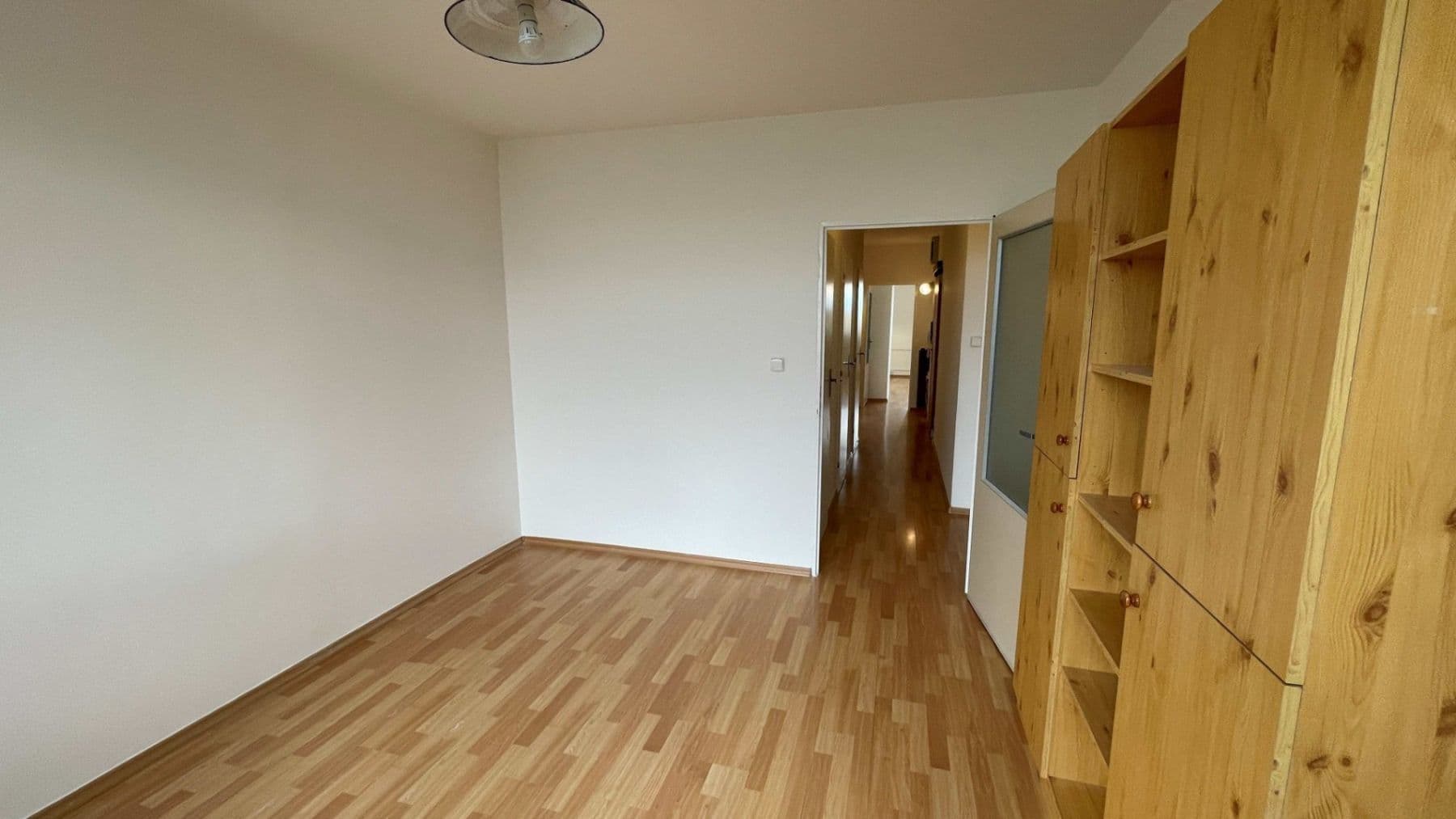 2 bedroom with open-plan kitchen flat to rent, 76 m², Janského, Prague, Prague 2 bedroom with open-plan kitchen flat to rent, 76 m², Janského, Prague, Prague